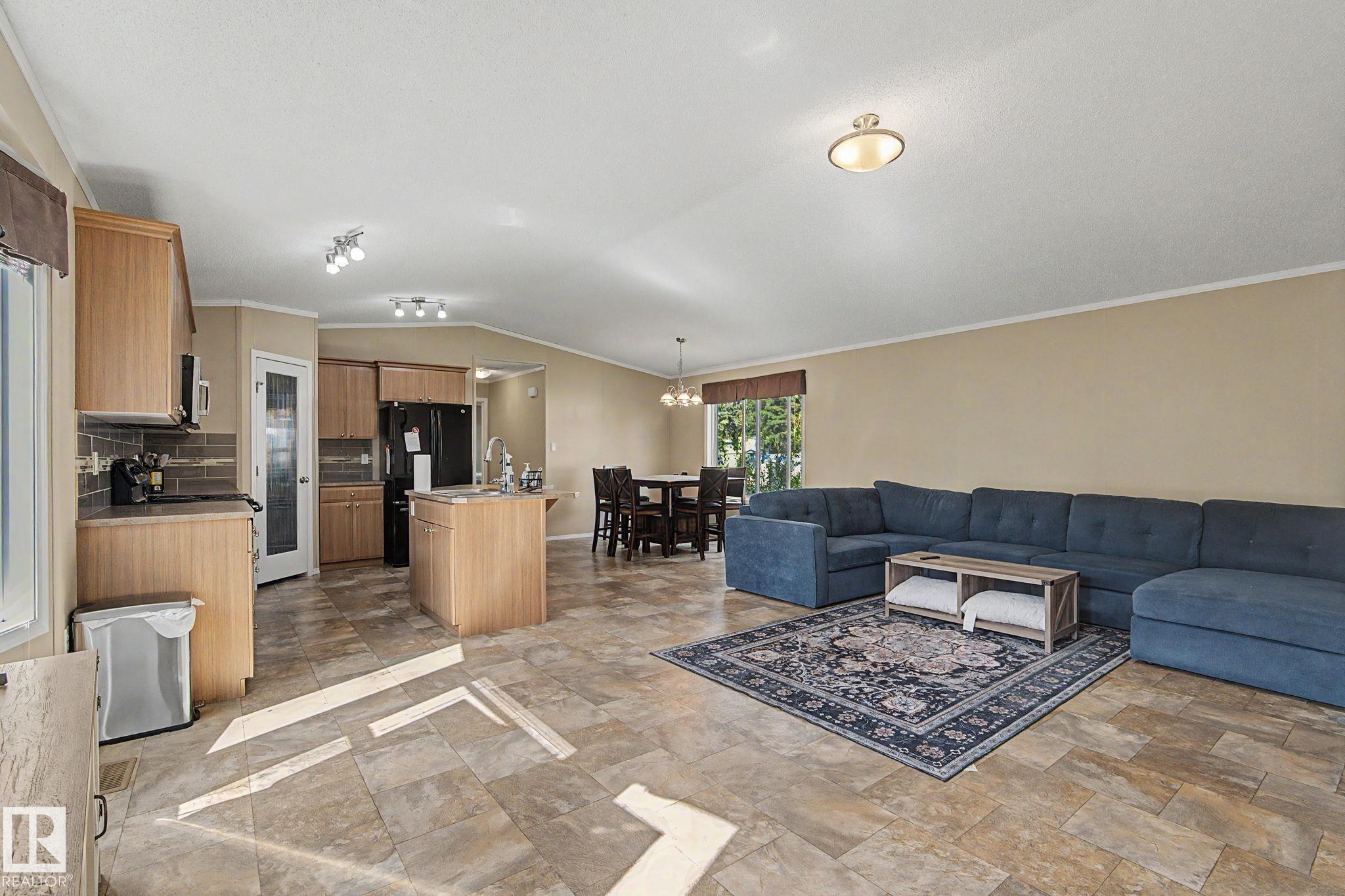 6 The Parkway, E4508765, Alberta,
