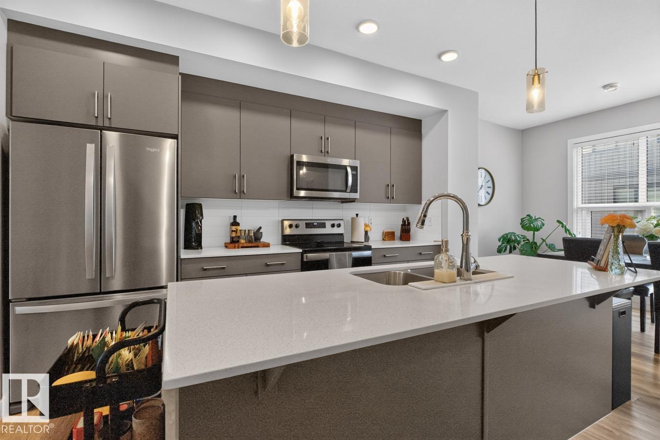 105 50 EBONY Boulevard, E4508935, Alberta,