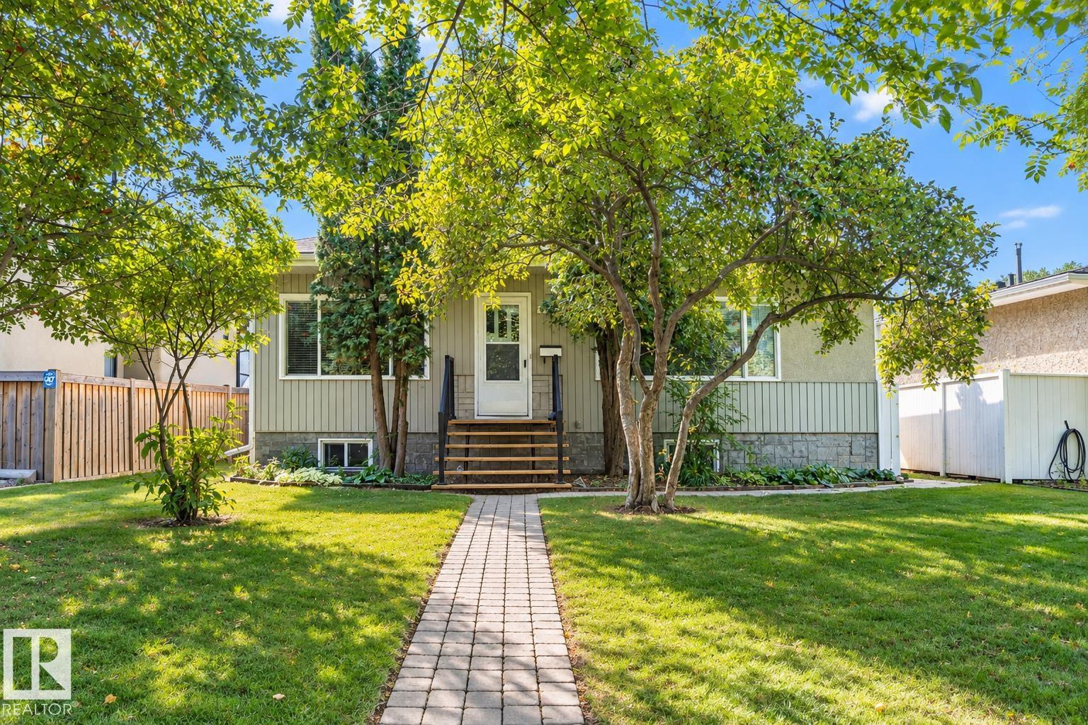 8743 STRATHEARN Drive, E4509045, Alberta,