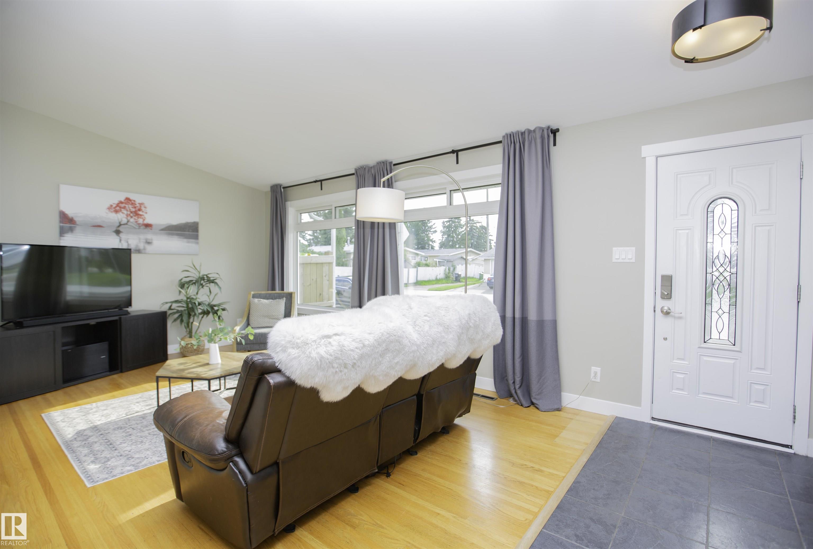 9107 58 Street NW, E4509202, Alberta,