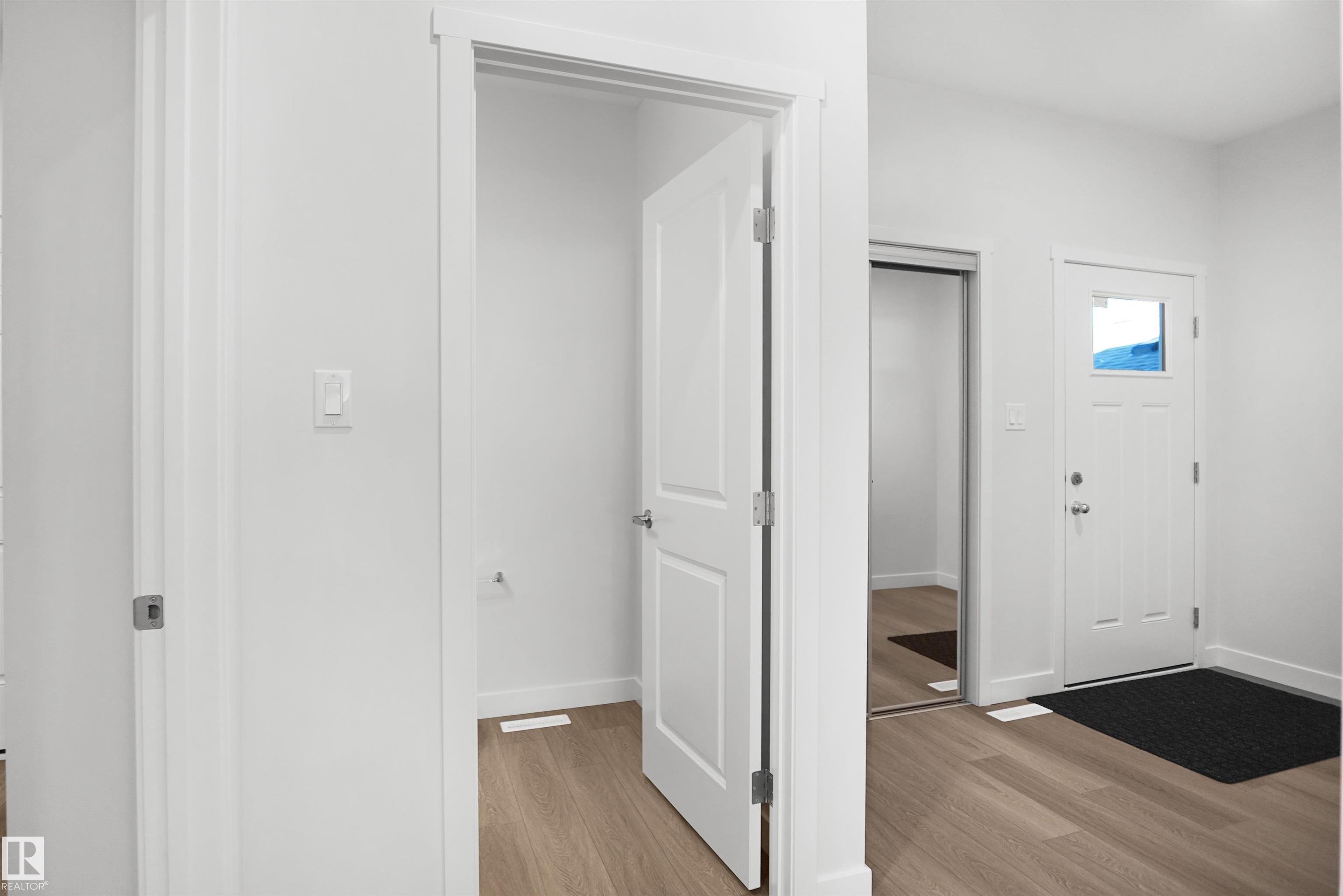 Third View of 1015 14 Avenue, Aster, Edmonton, Alberta, T6T 2R6