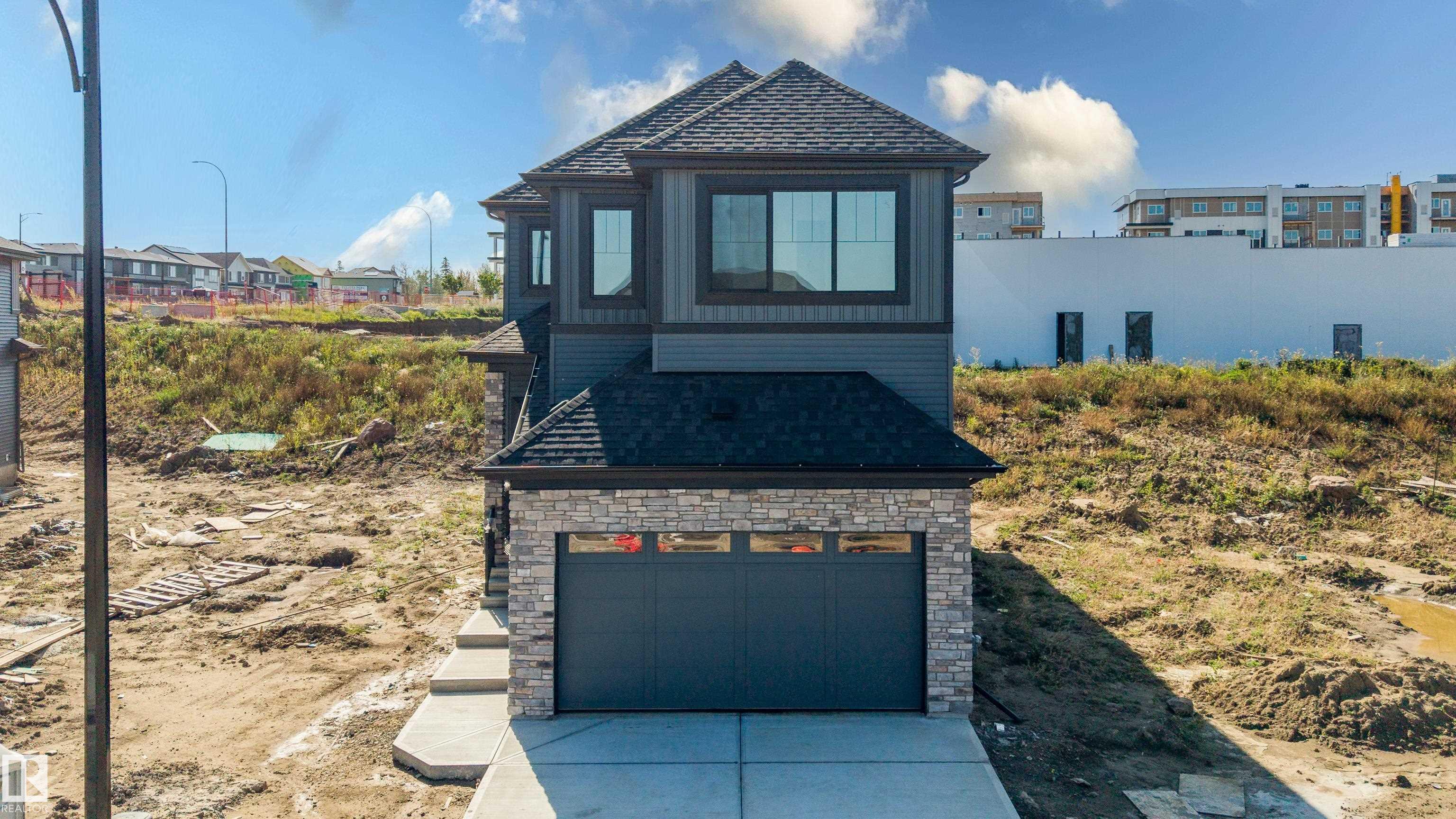 Fourth View of 1429 Osprey Court, Hawks Ridge, Edmonton, Alberta, T5S 0H3