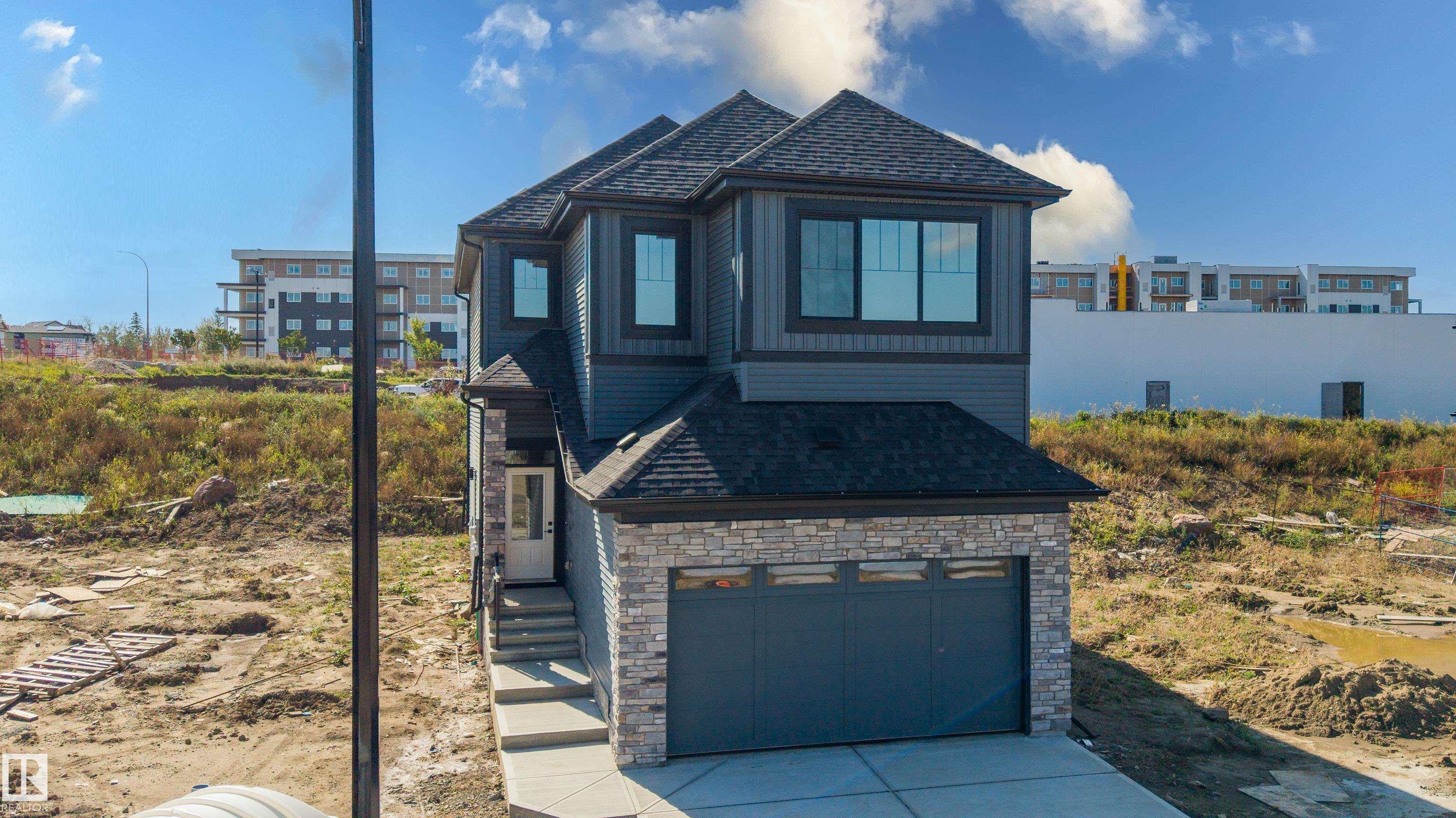 Fifth View of 1429 Osprey Court, Hawks Ridge, Edmonton, Alberta, T5S 0H3