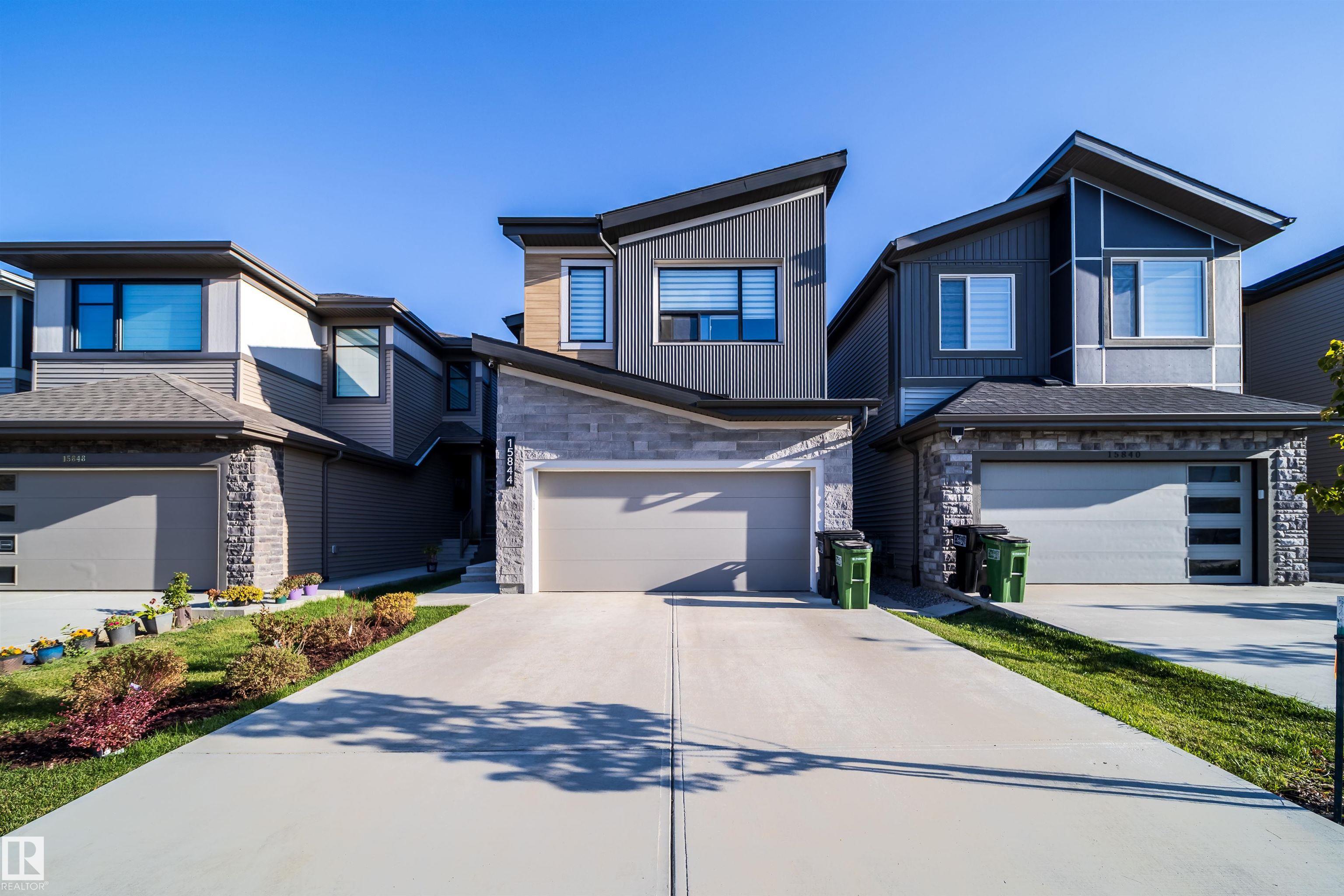 15844 25 Avenue, E4509572, Alberta,