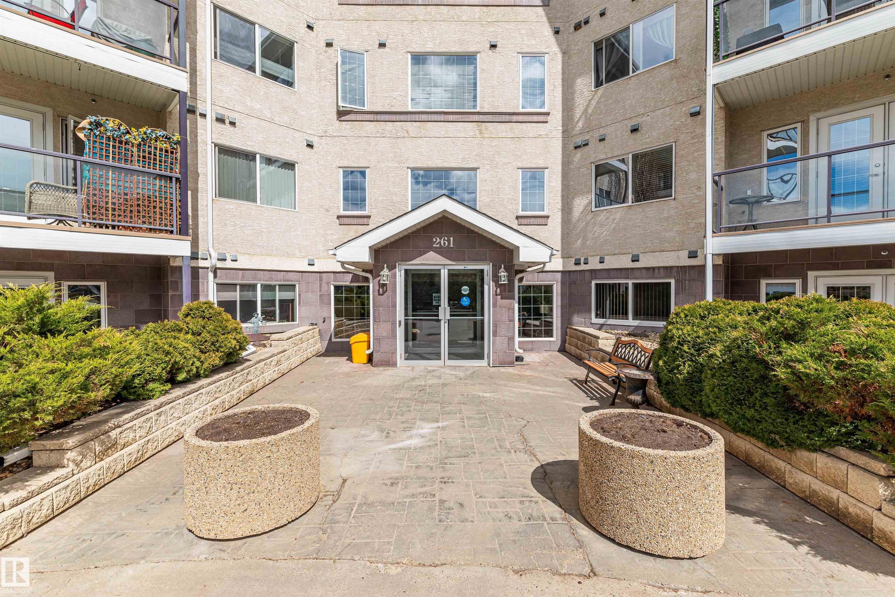 Second View of 218 261 YOUVILLE Drive E, Tawa, Edmonton, Alberta, T6L 7H3