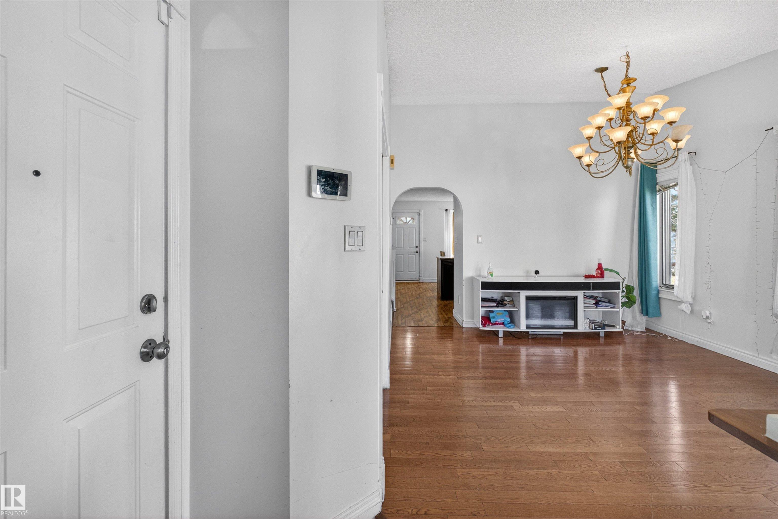 Third View of 9007 169 Avenue, Klarvatten, Edmonton, Alberta, T5Z 2X5