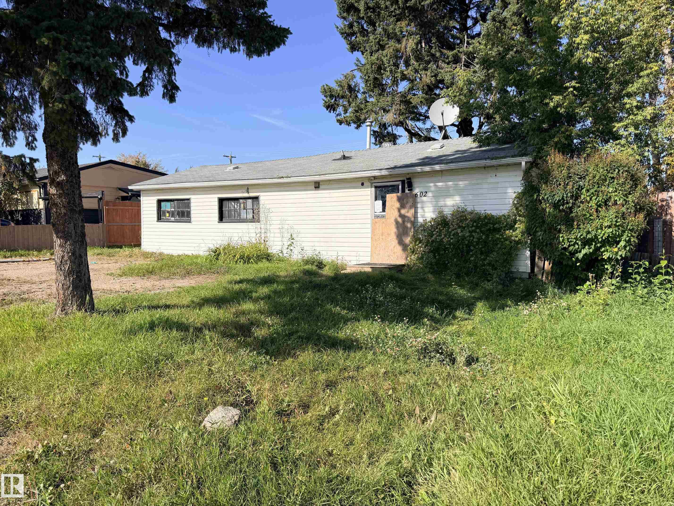 602 12 Avenue, E4509740, Alberta,