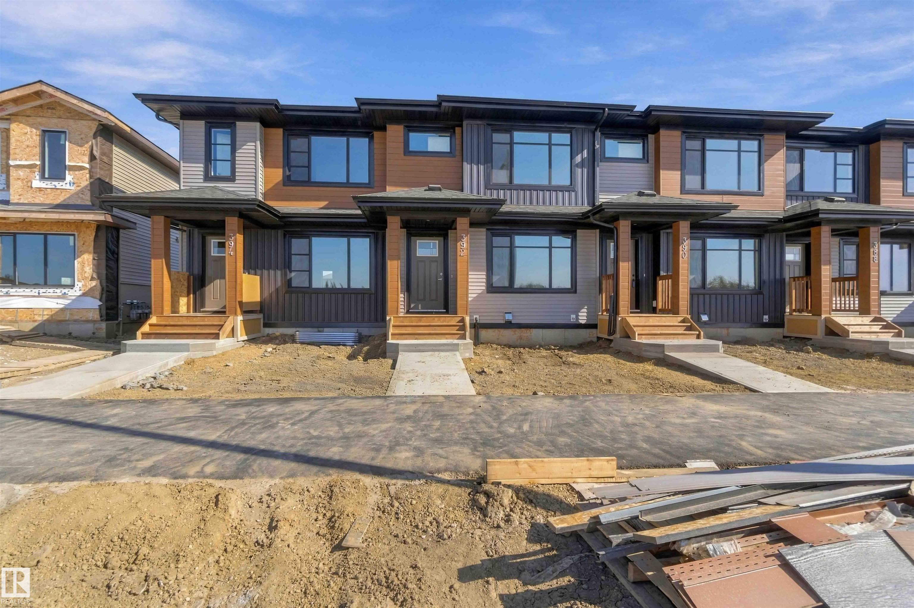 390 EASTWOOD Drive, E4509745, Alberta,