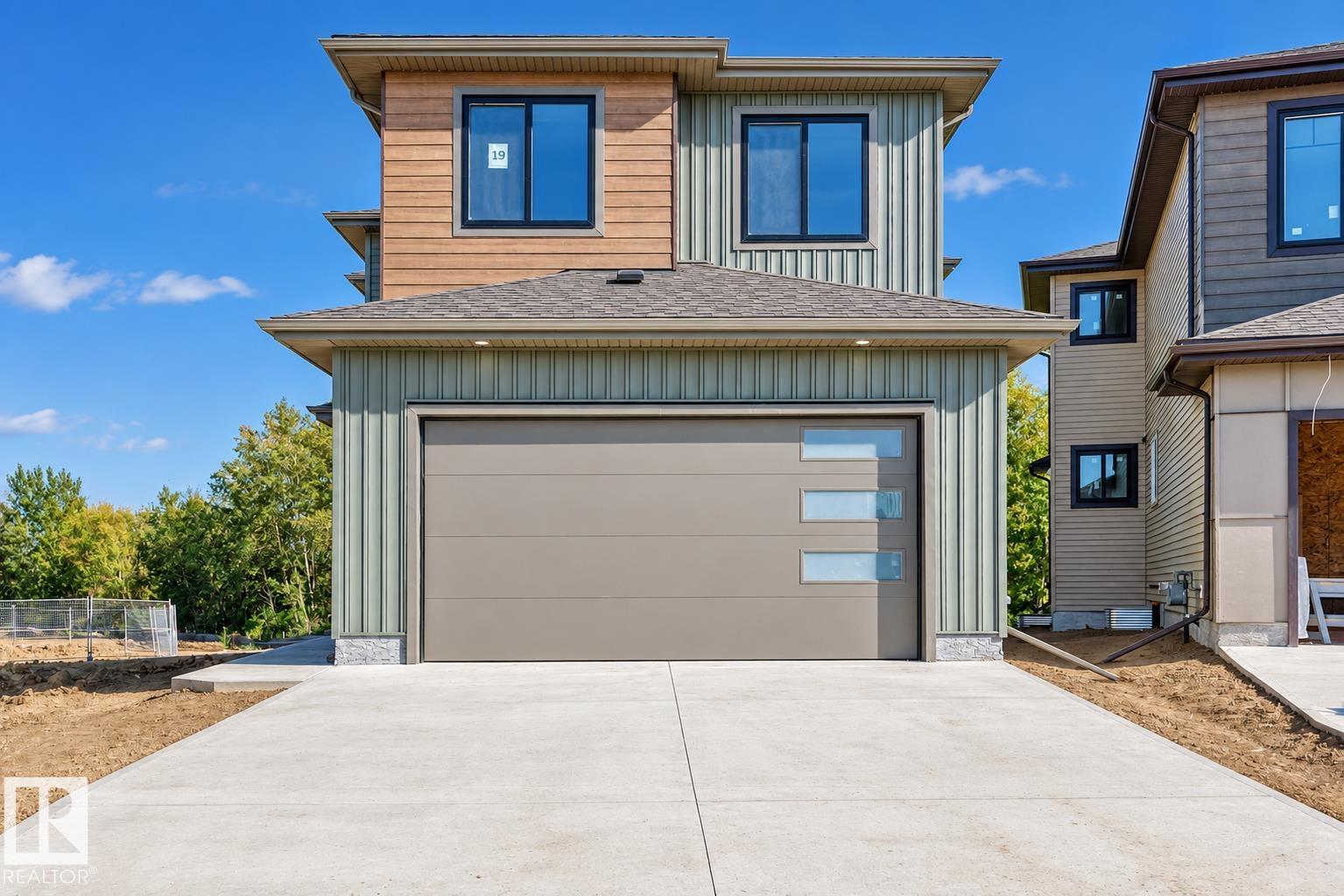 19 TUPLET Bay, E4509918, Alberta,