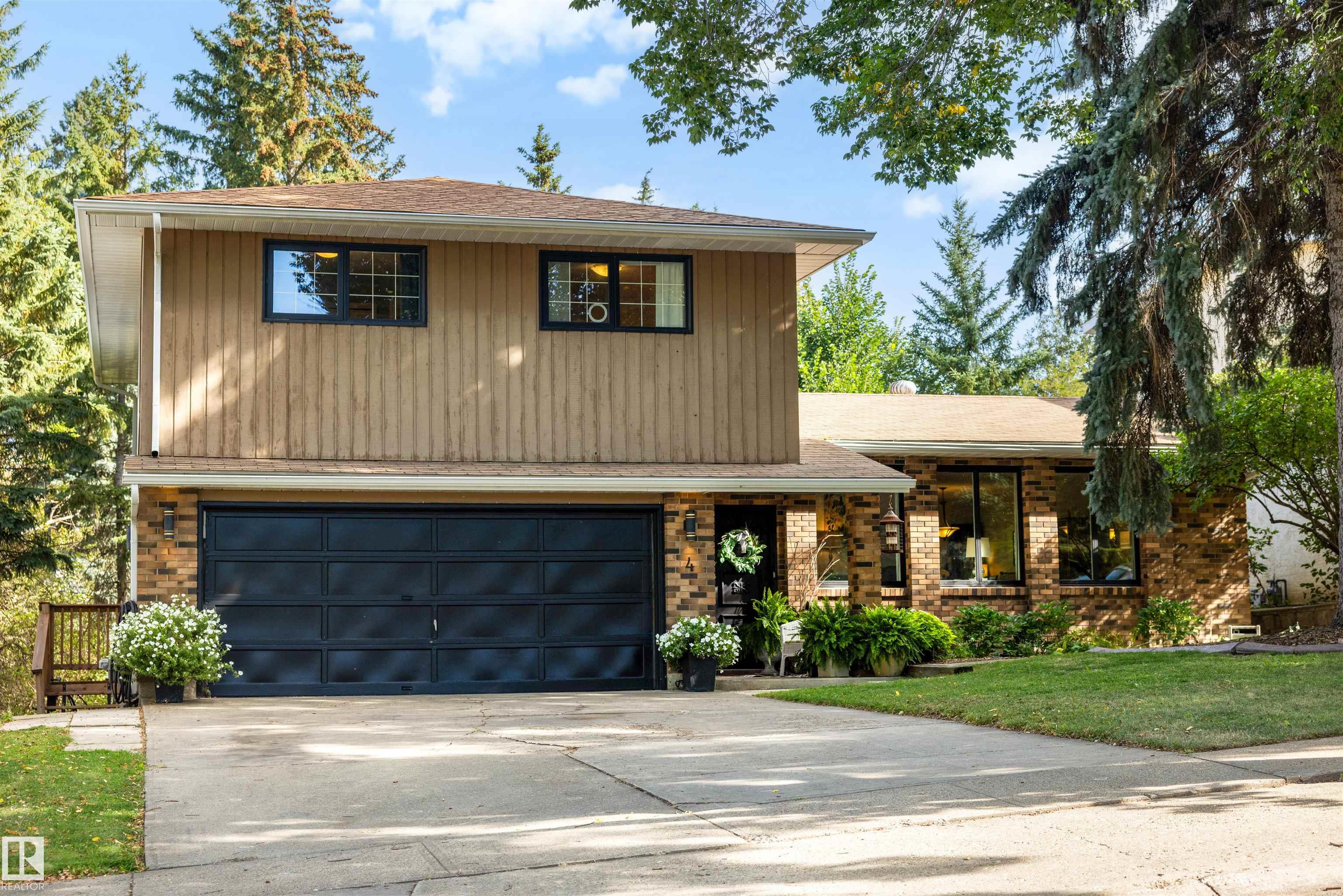4 GREENWOOD Place, E4510141, Alberta,