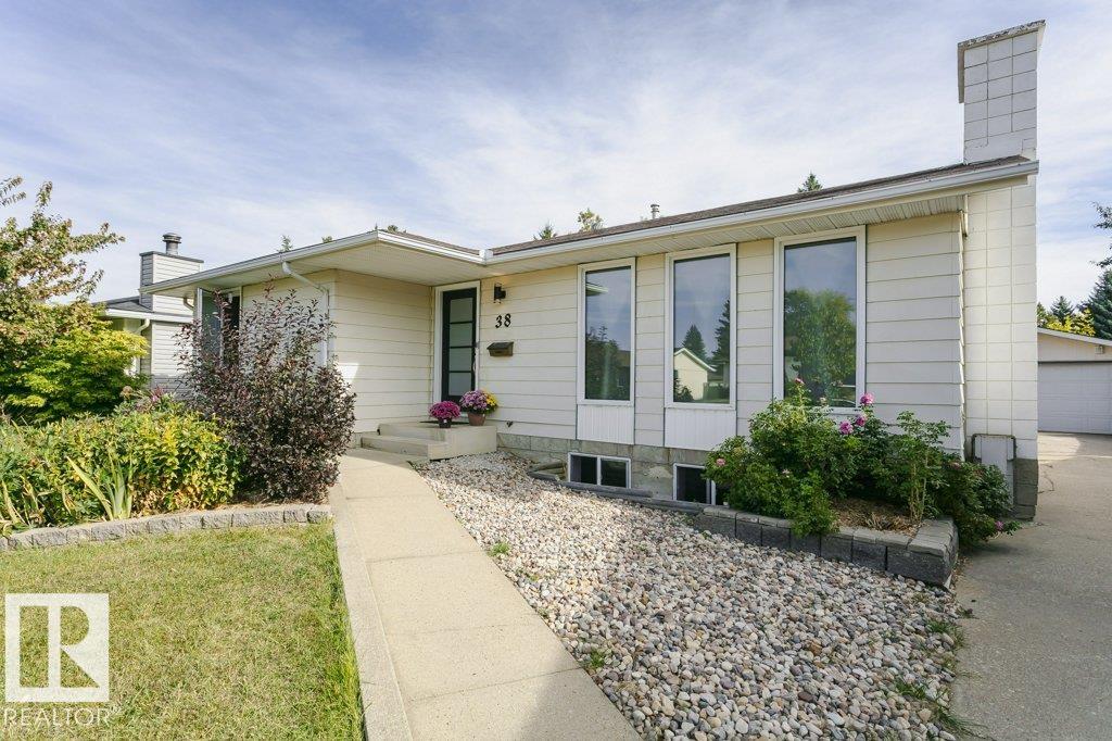 38 GALEN Crescent, E4510152, Alberta,