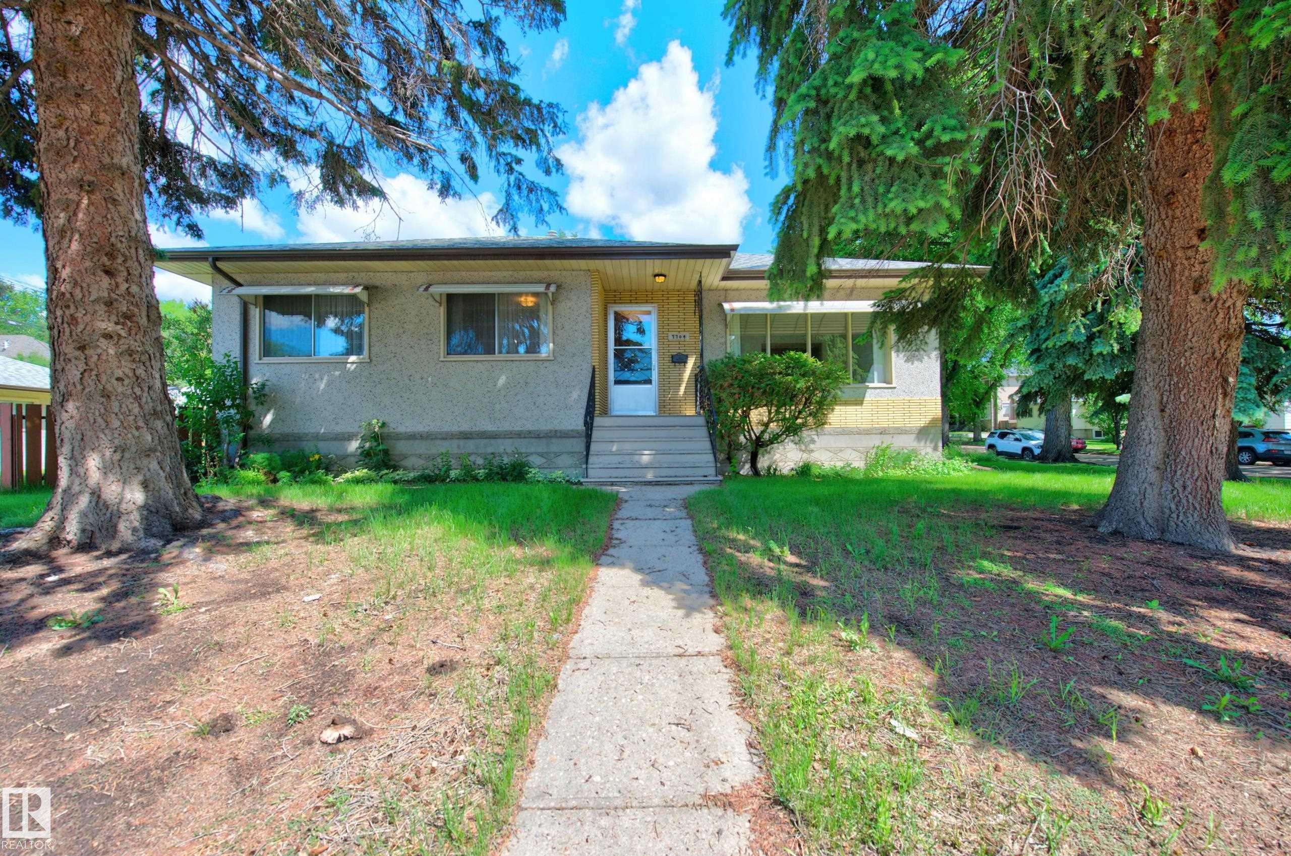 7704 104 Avenue, E4510418, Alberta,