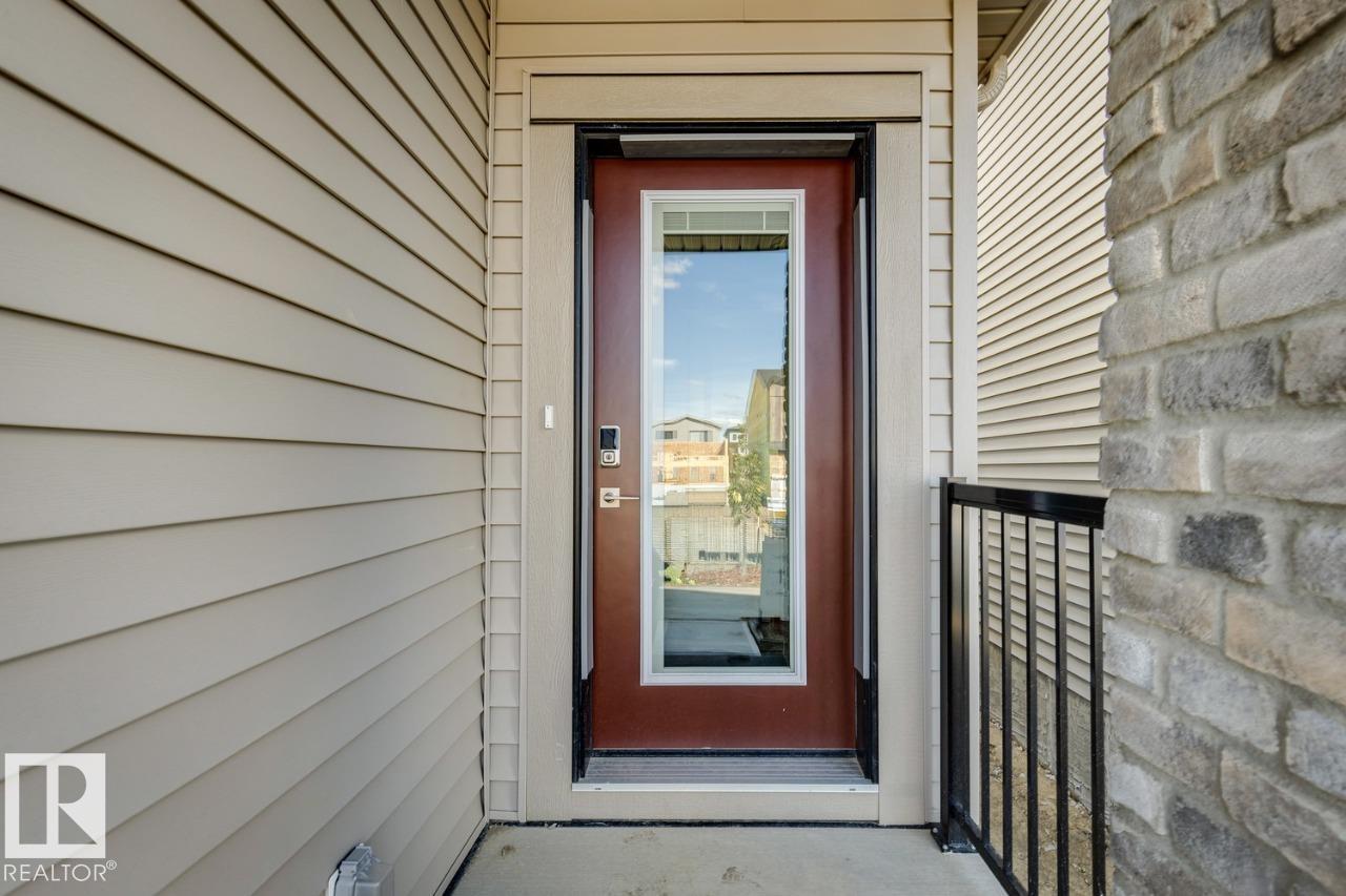 Fourth View of 1561 Keswick Drive, Keswick, Edmonton, Alberta, T6W 3X1