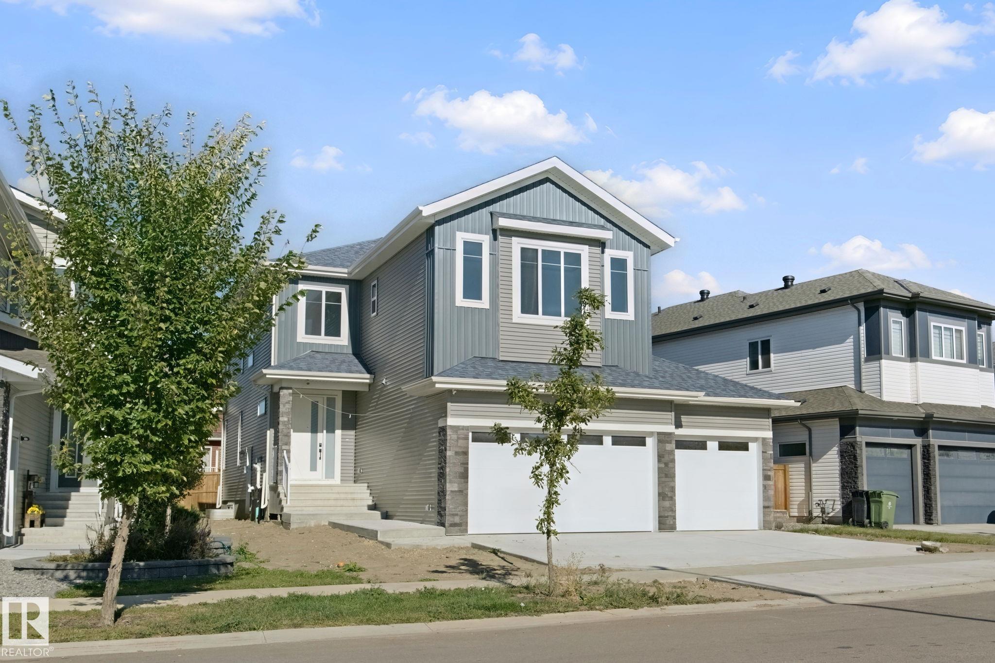 Second View of 357 MEADOWVIEW Drive, South Fort, Fort Saskatchewan, Alberta, T8L 0X7
