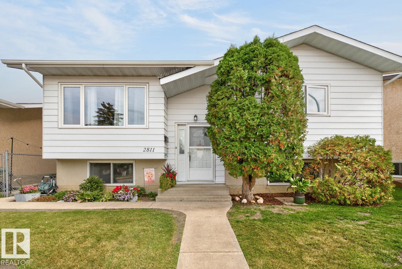 2811 37 Street NW, E4510872, Alberta,