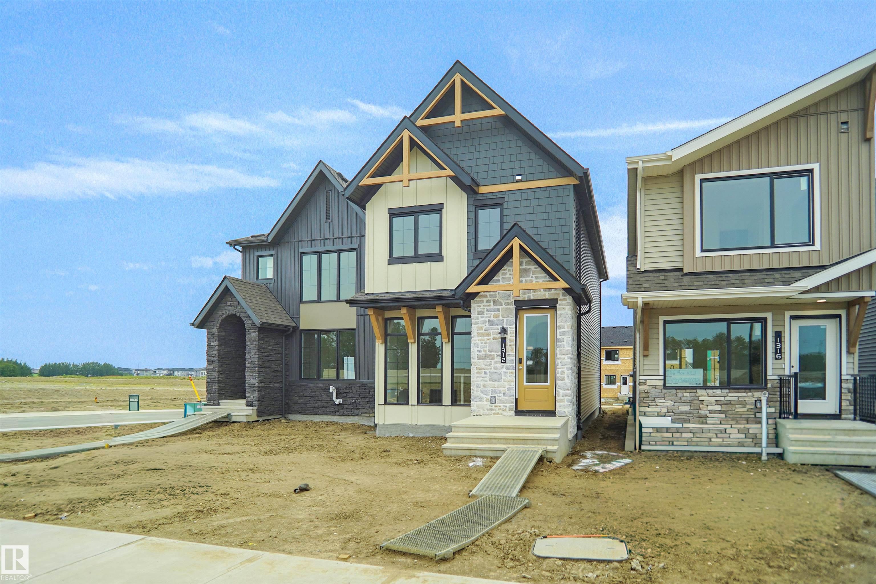 Second View of 1312 9 Street, Aster, Edmonton, Alberta, T6T 2W2