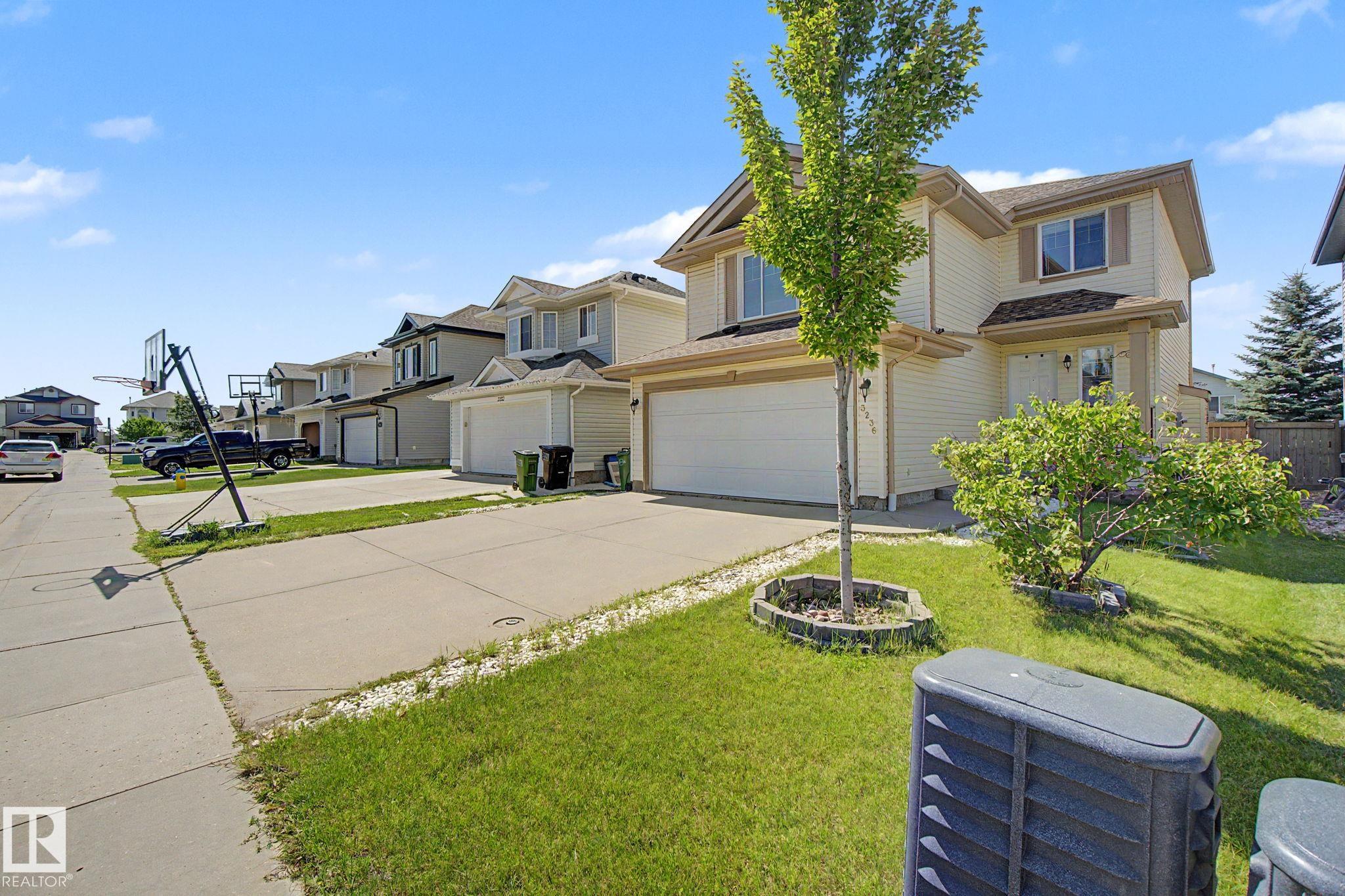 3236 21 Street, E4511043, Alberta,