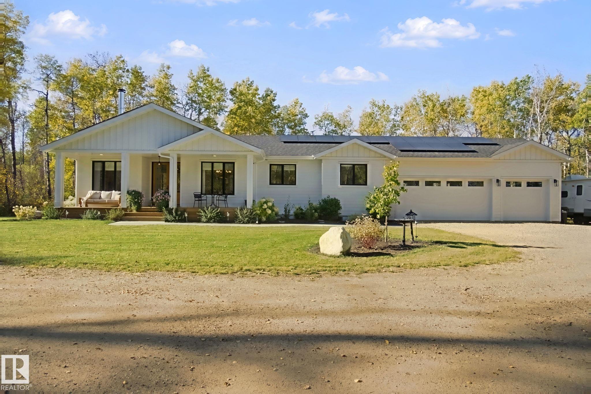 30 52467 Range Road 214, E4511211, Alberta,