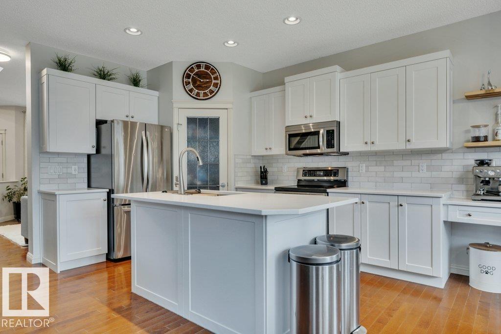 313 SOUTHWICK Boulevard, E4511326, Alberta,