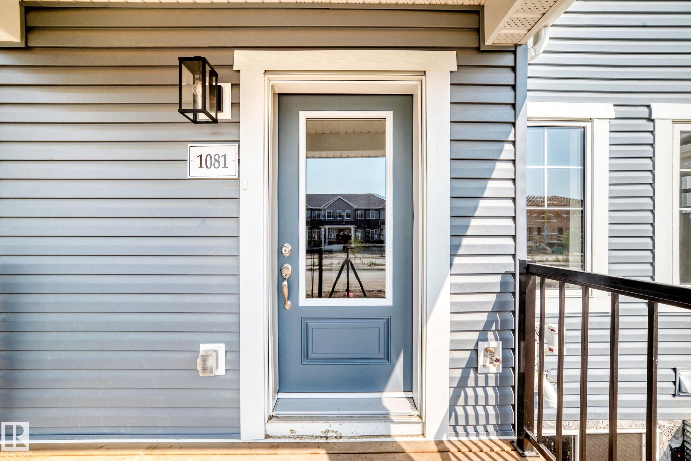 Third View of 1081 Hearthstone Boulevard, Hearthstone (Strathcona), Sherwood Park, Alberta, T8H 3A8