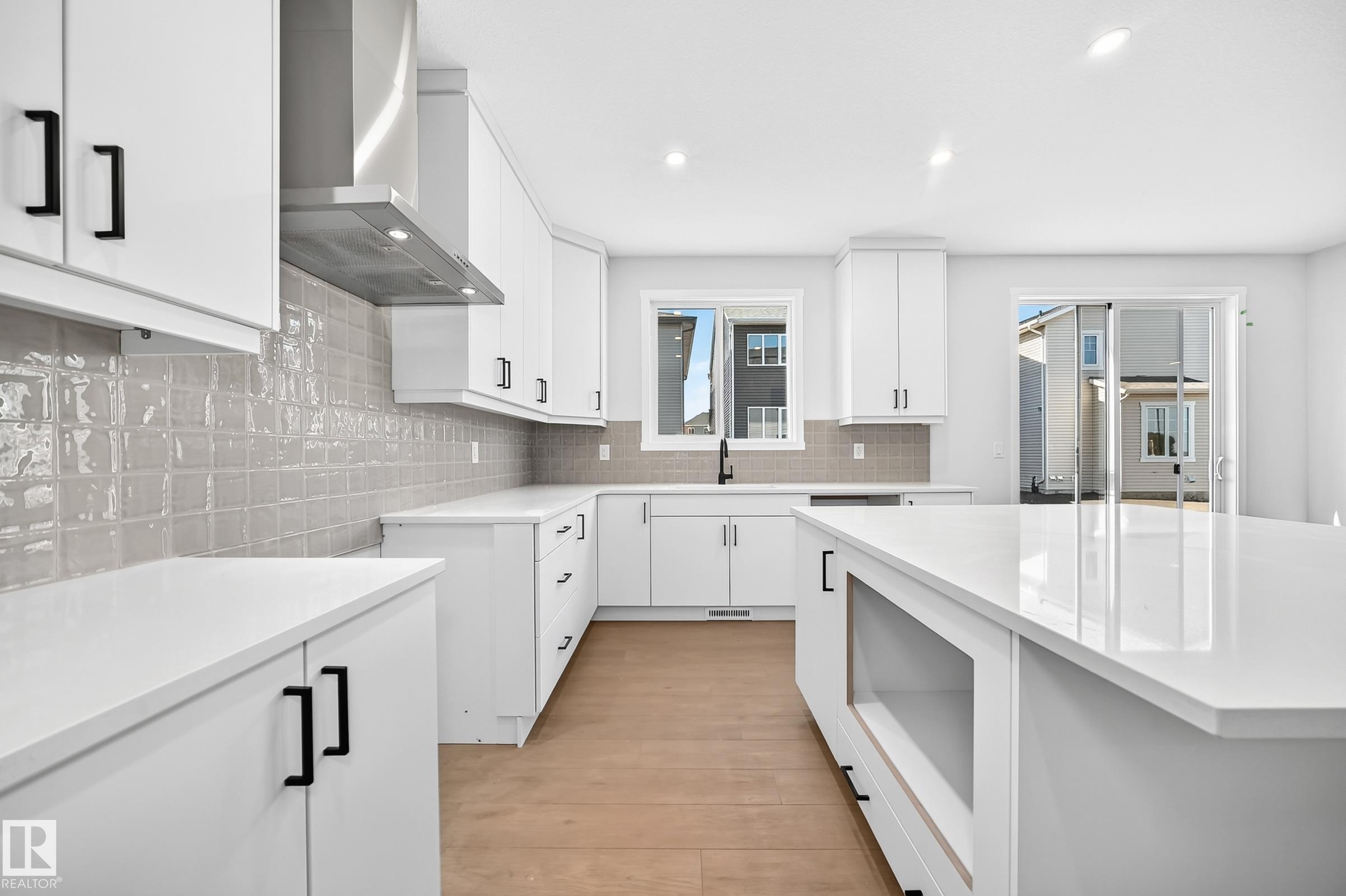 Fifth View of 1029 Fieldstone View, Hearthstone (Strathcona), Sherwood Park, Alberta, T8H 3C4