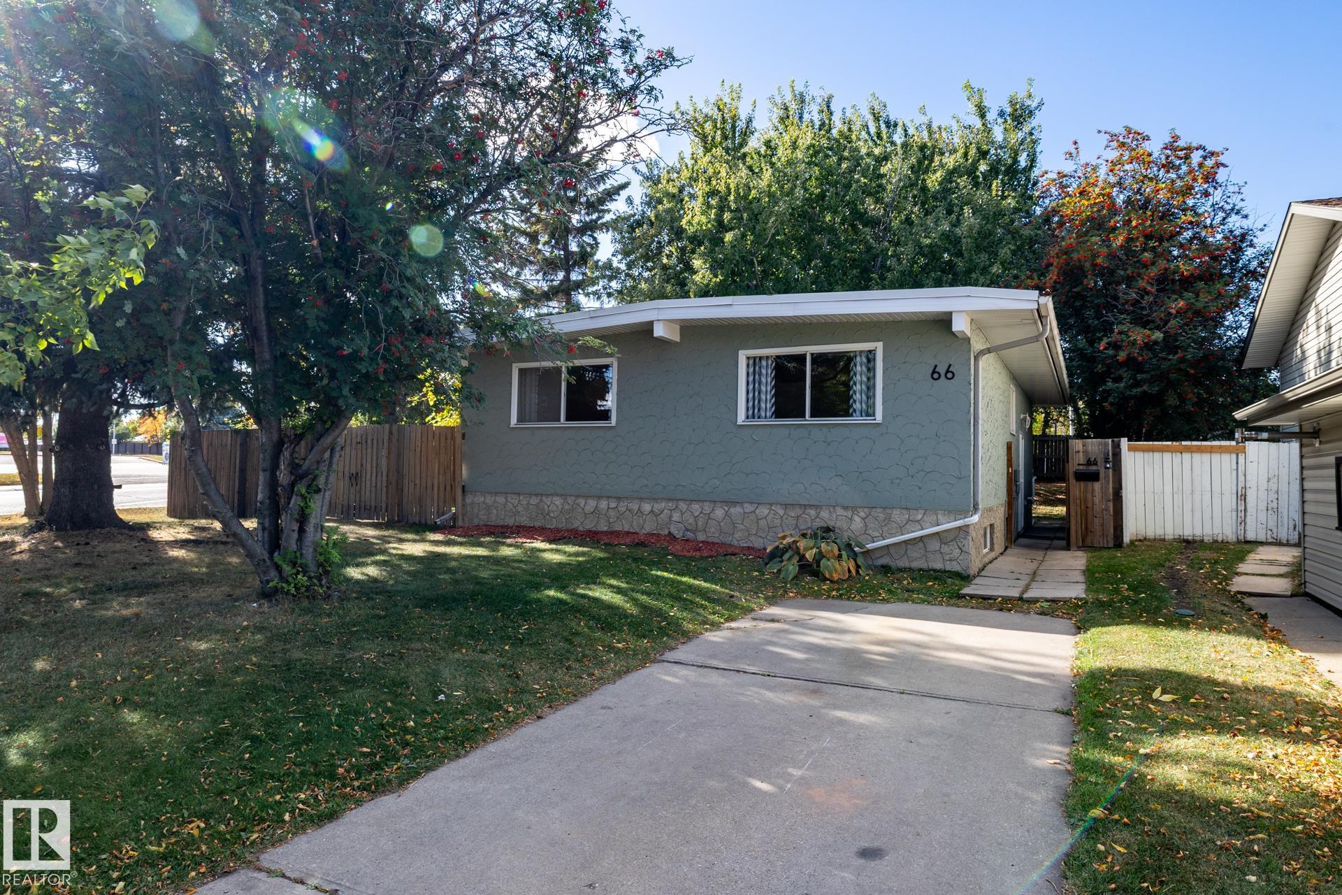 66 Greenwood Way, E4511544, Alberta,