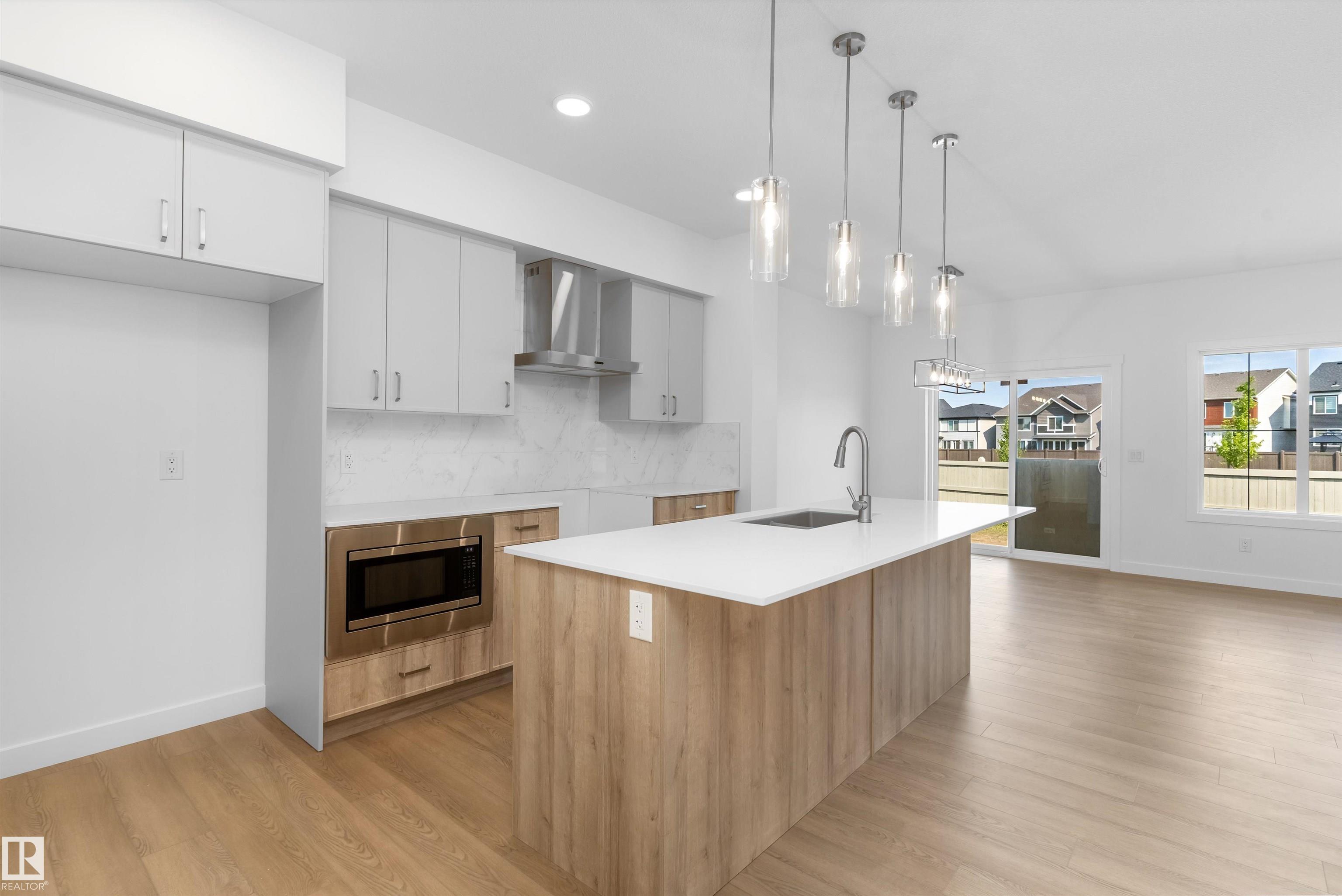 Fifth View of 1064 CRISTALL Crescent, Chappelle Area, Edmonton, Alberta, T6W 5S6