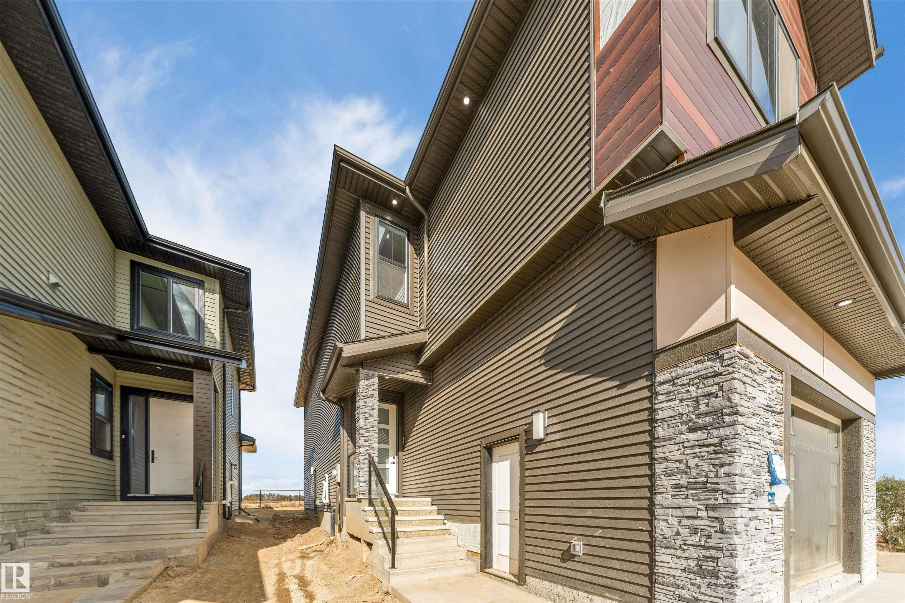 Third View of 13136 187 Avenue, Goodridge Corners, Edmonton, Alberta, T6V 0N3
