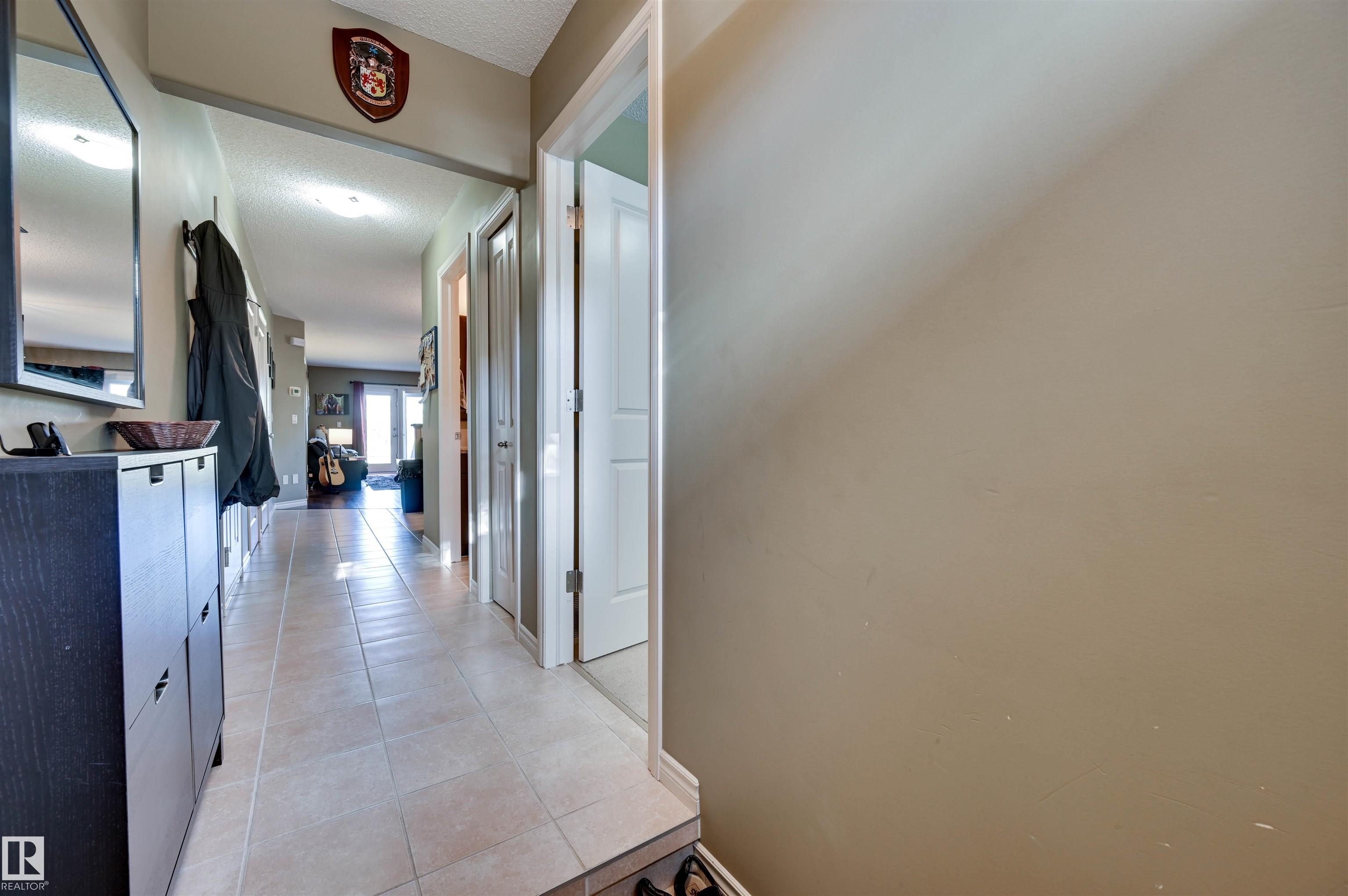 49 10 WOODCREST Lane, E4511672, Alberta,