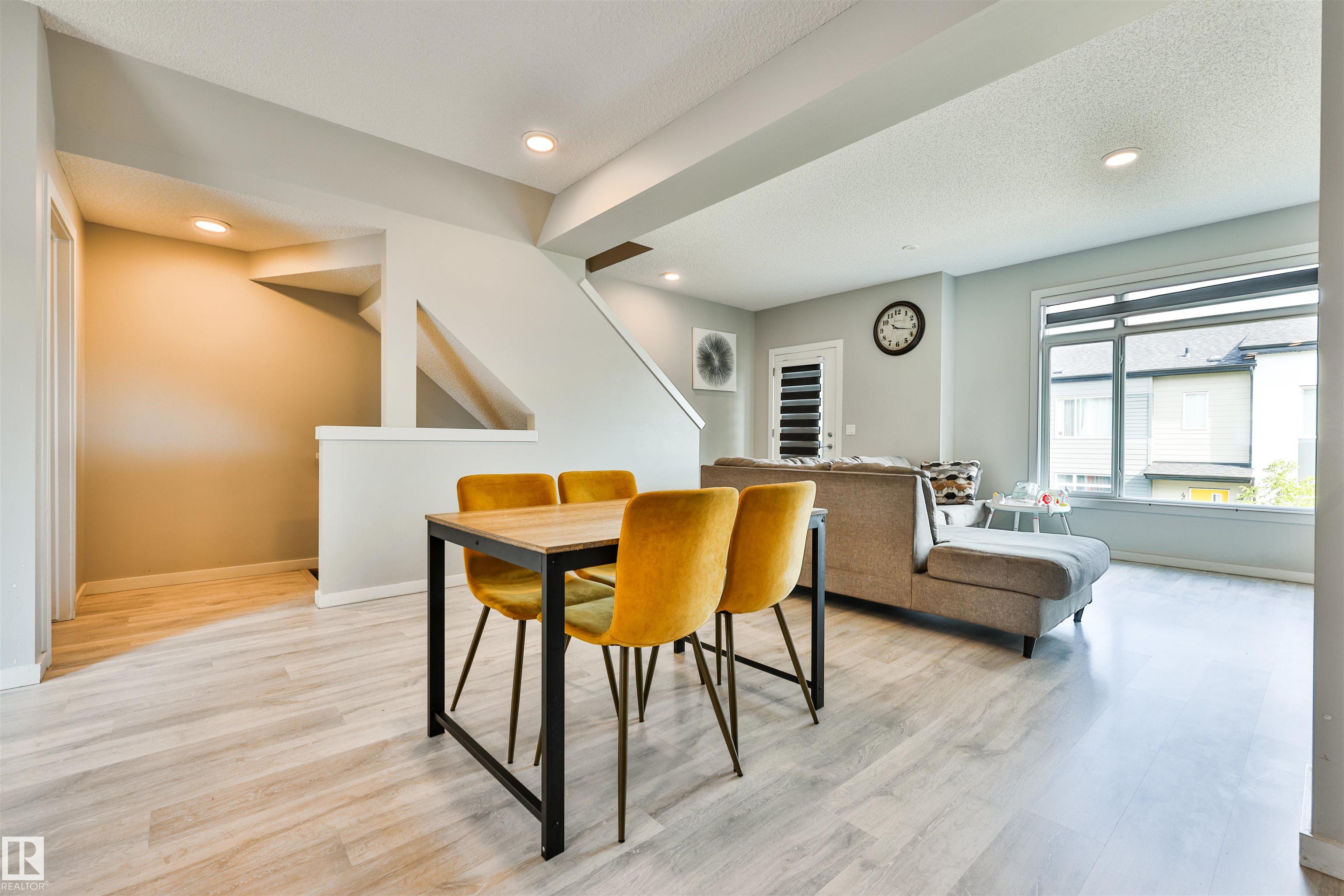 Second View of 26 804 WELSH Drive, Walker, Edmonton, Alberta, T6X 1Y8