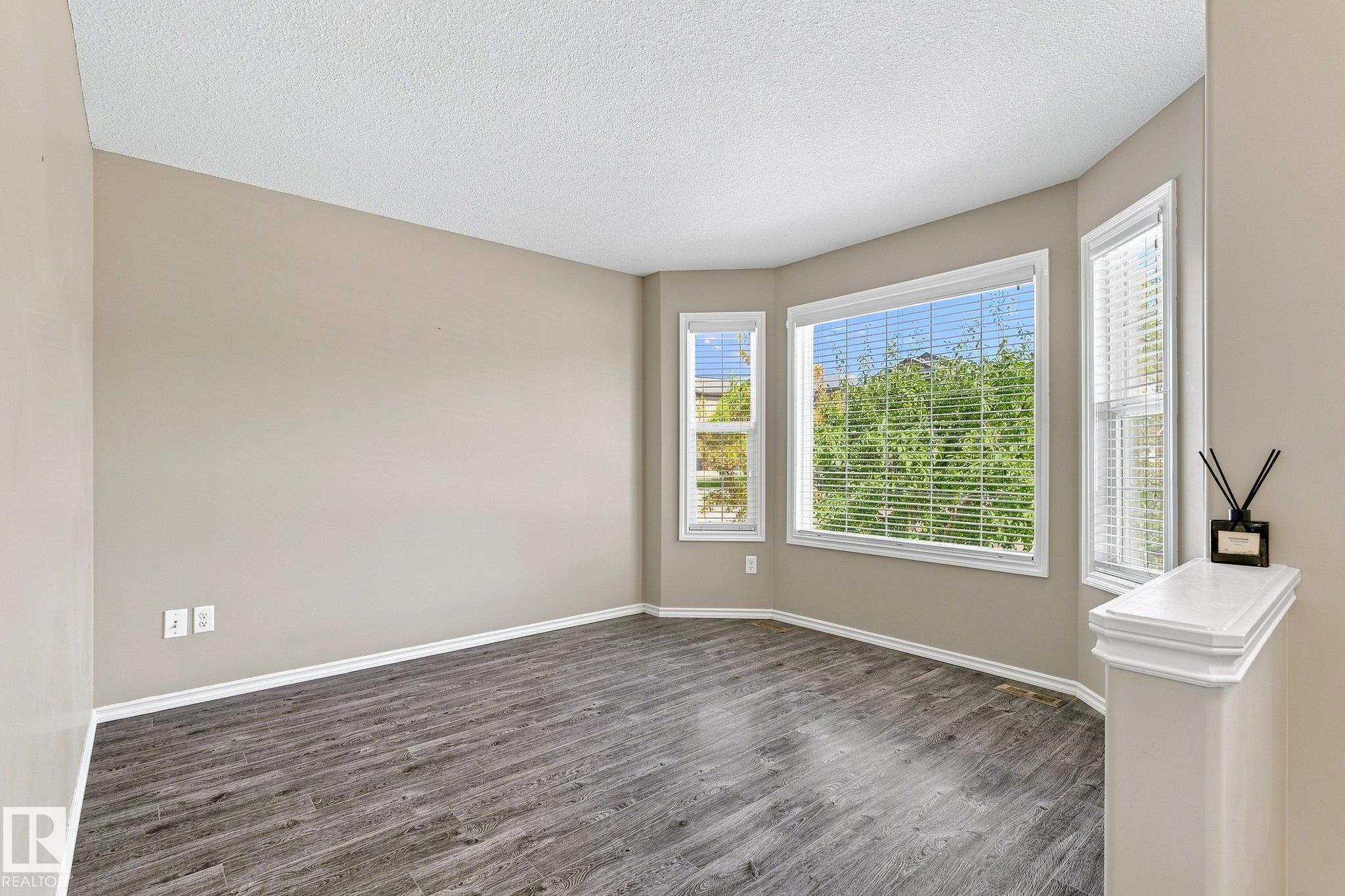 Fourth View of 18080 89 Street, Klarvatten, Edmonton, Alberta, T5Z 0J5