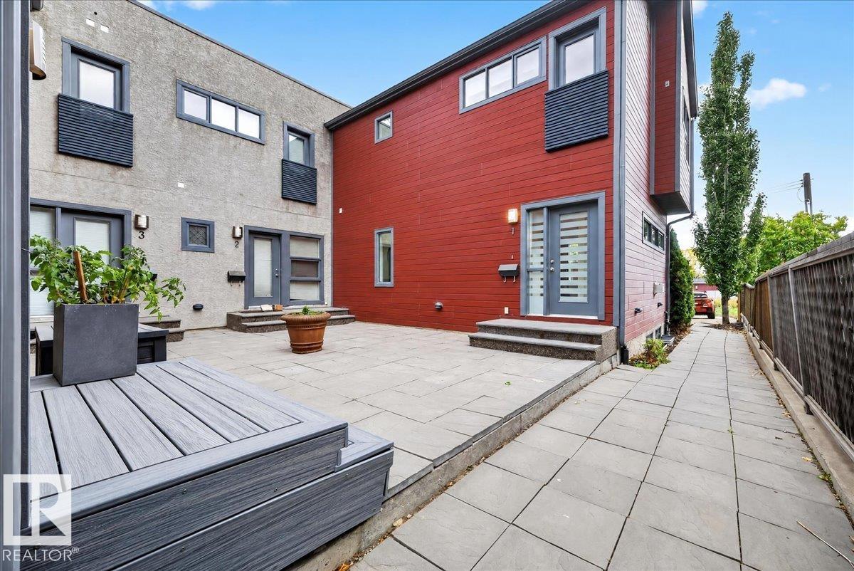 1 14315 STONY PLAIN Road, E4511872, Alberta,