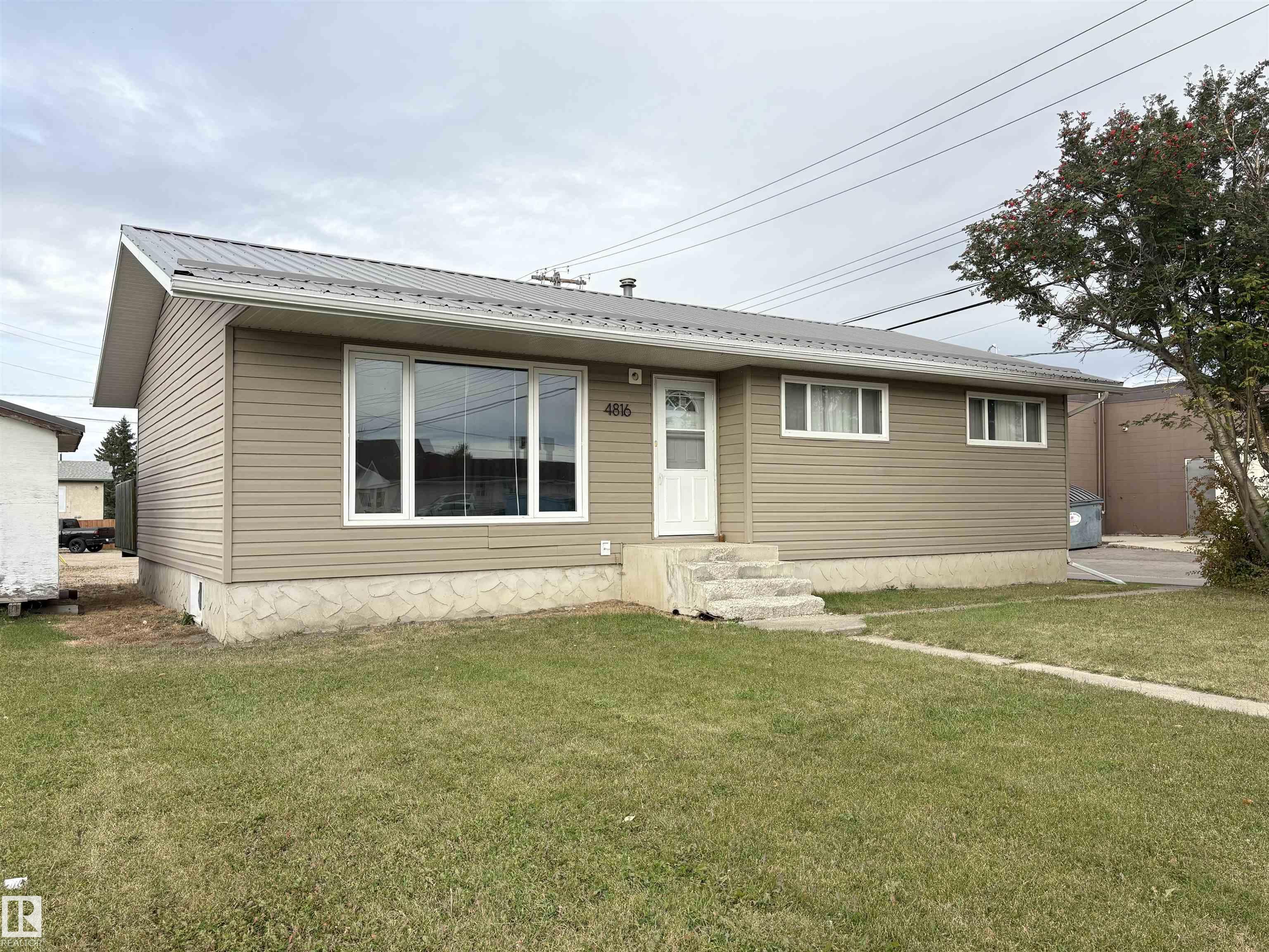 4816 54 Street, E4511988, Alberta,
