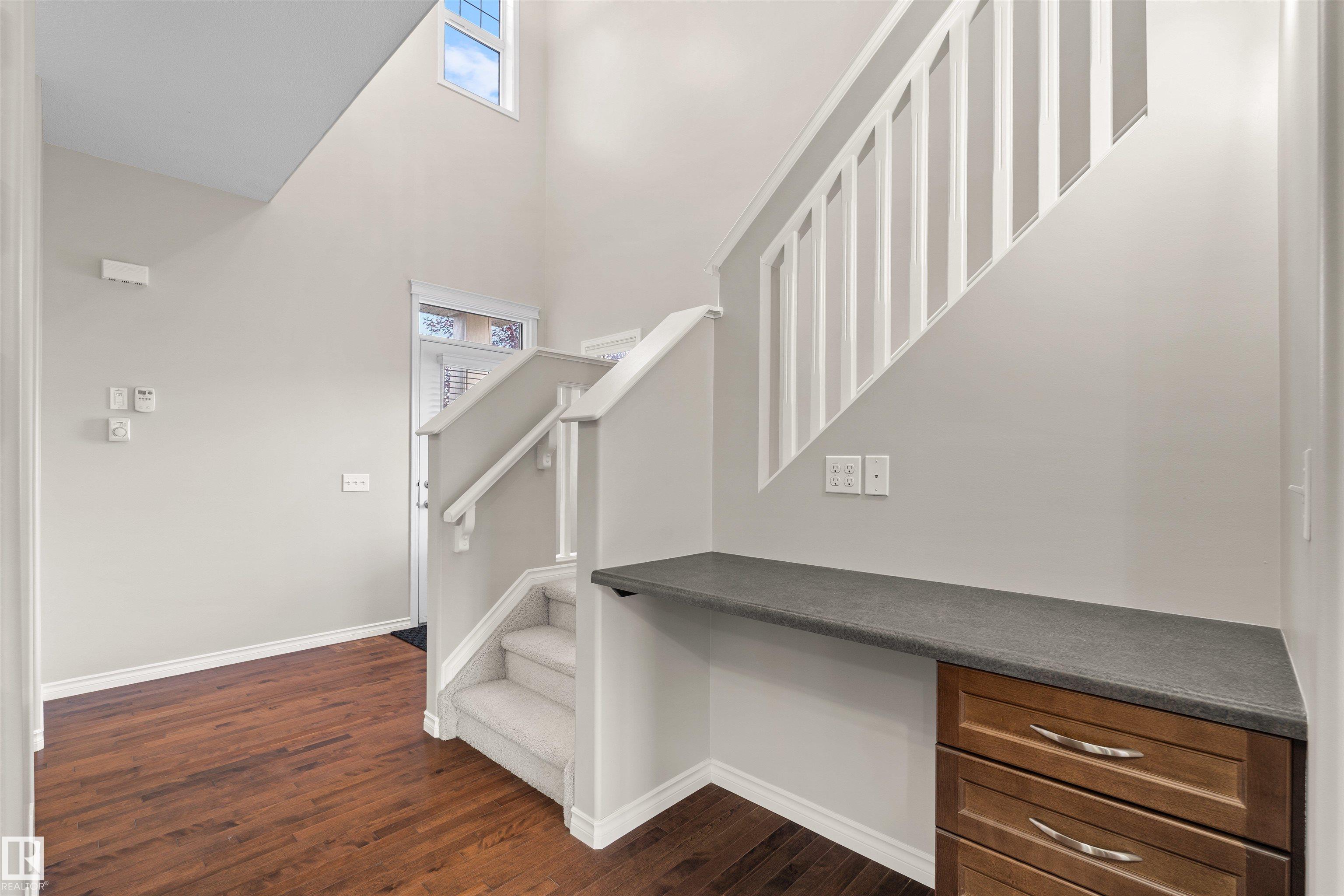 Fourth View of 6023 208 Street, The Hamptons, Edmonton, Alberta, T6M 0M1