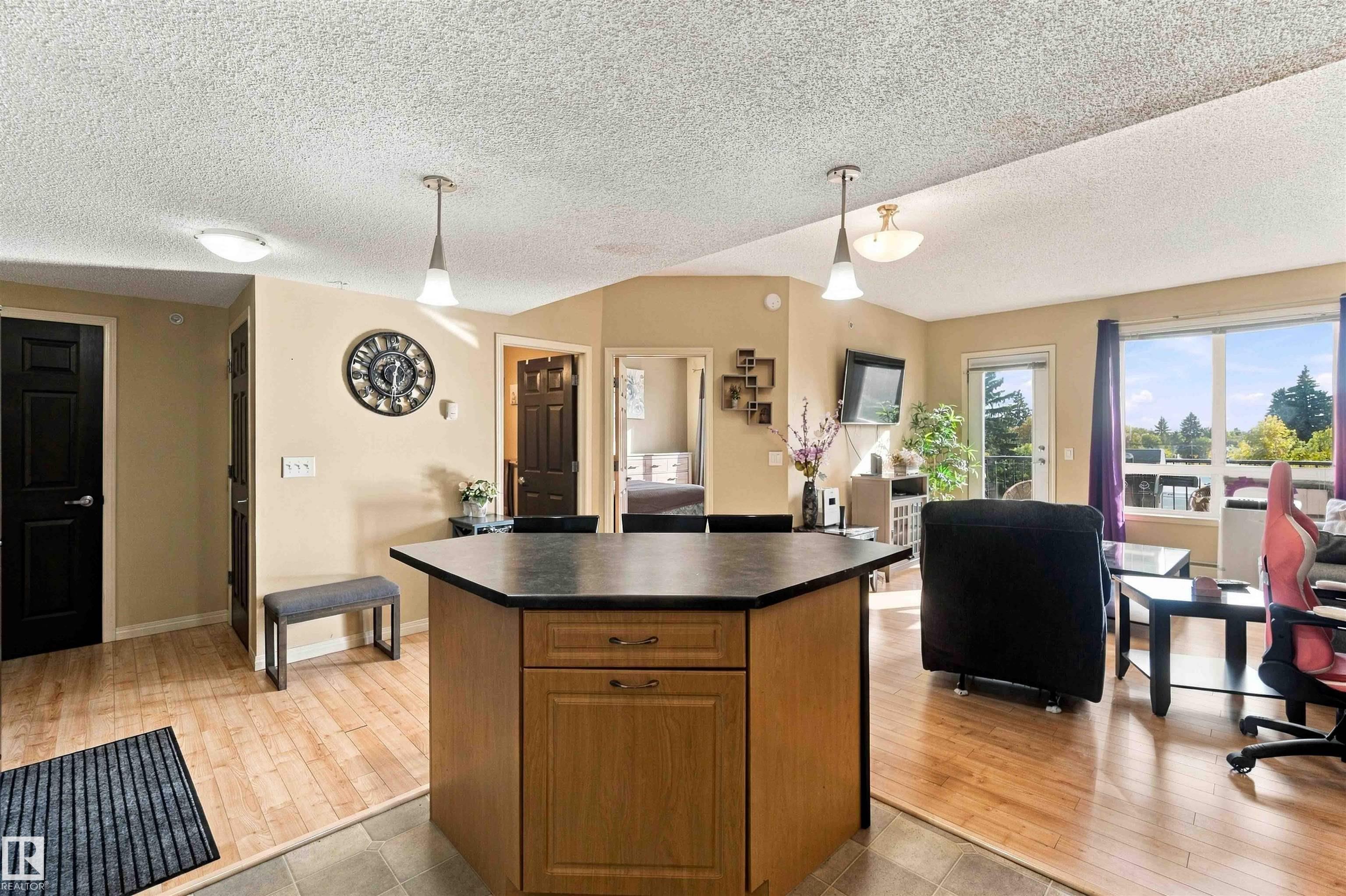 Fifth View of 202 6220 134 Avenue, Belvedere, Edmonton, Alberta, T5A 0A8