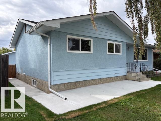 Third View of 13812 63 Street, York, Edmonton, Alberta, T5A 1R3