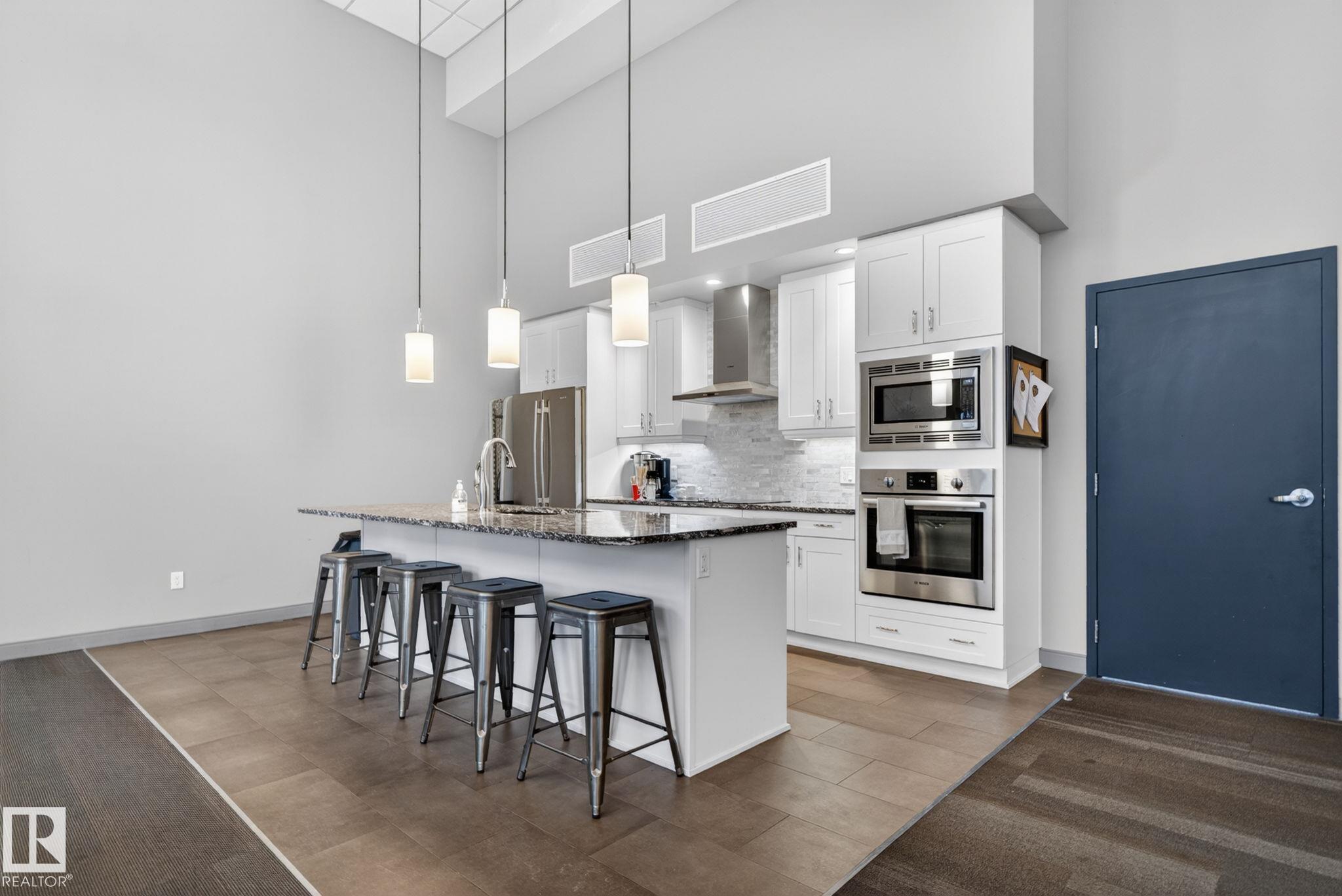 514 200 BELLEROSE Drive, E4512148, Alberta,