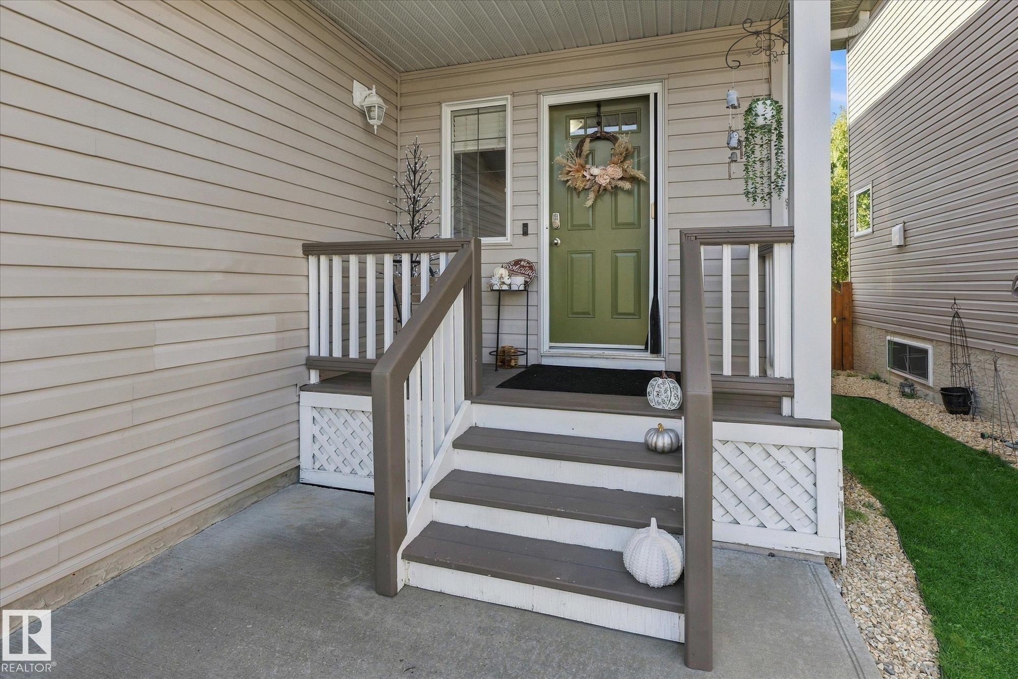 Third View of 70 GREENFIELD Way, South Fort, Fort Saskatchewan, Alberta, T8L 0A1