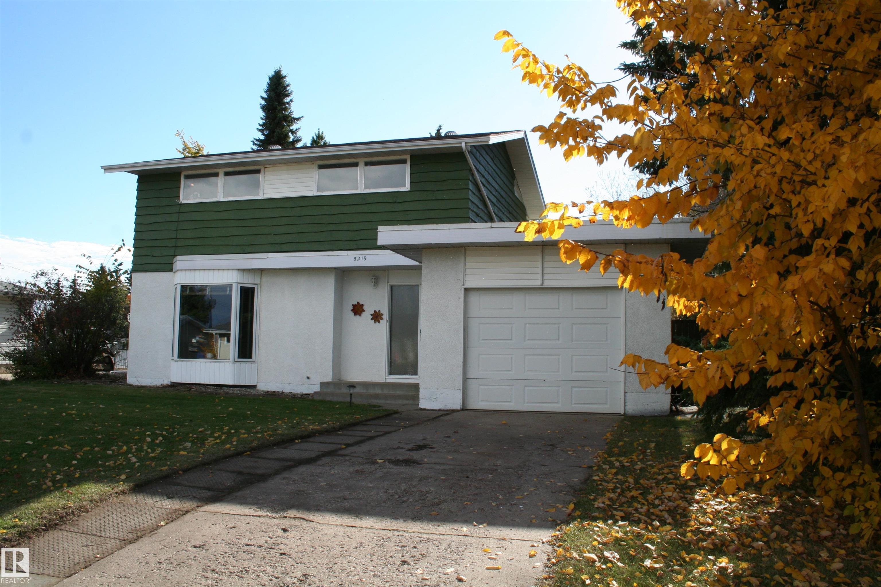 5219 57 Avenue, E4512300, Alberta,