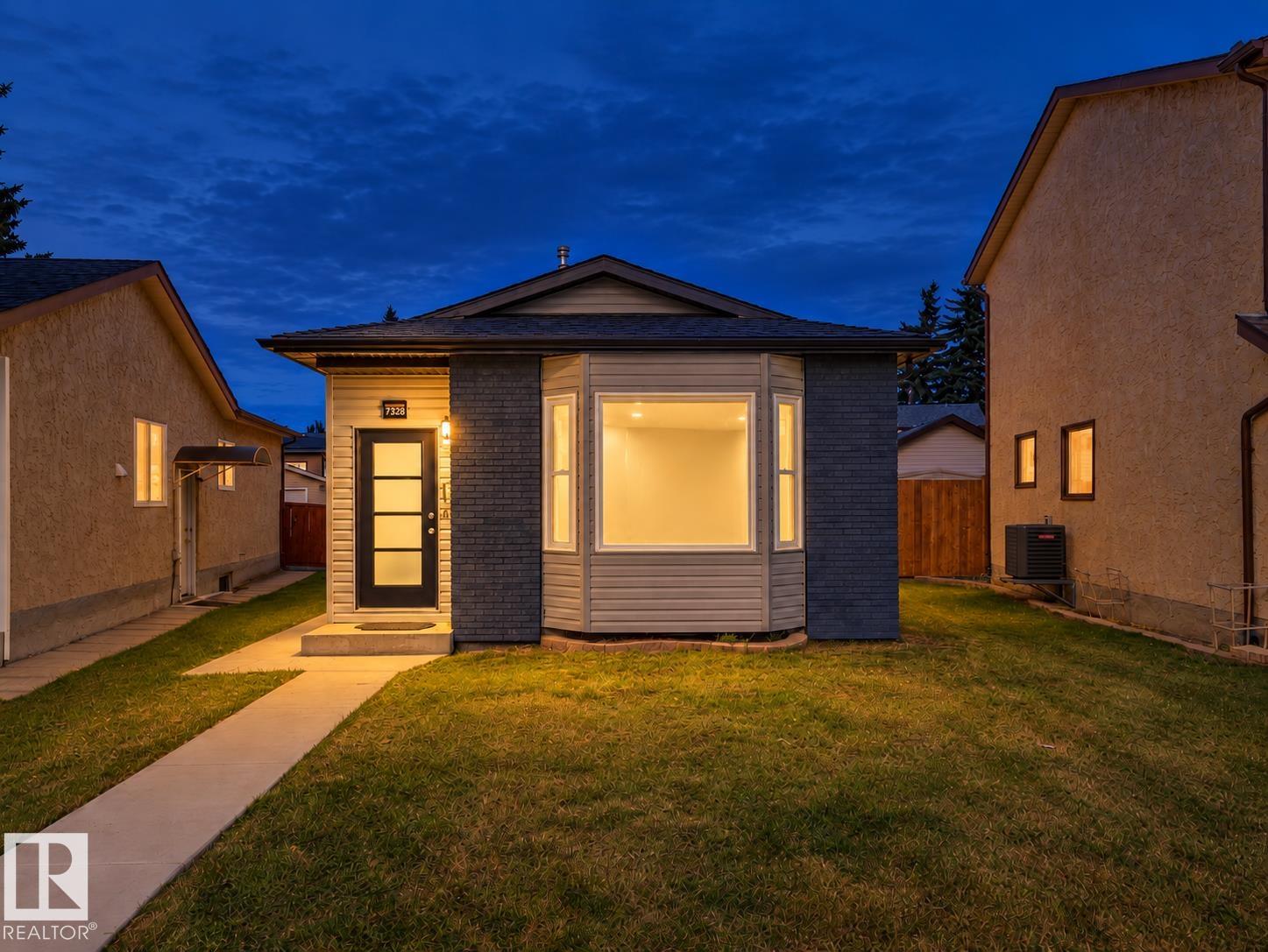 Second View of 7328 183b Street, Lymburn, Edmonton, Alberta, T5T 3Z8