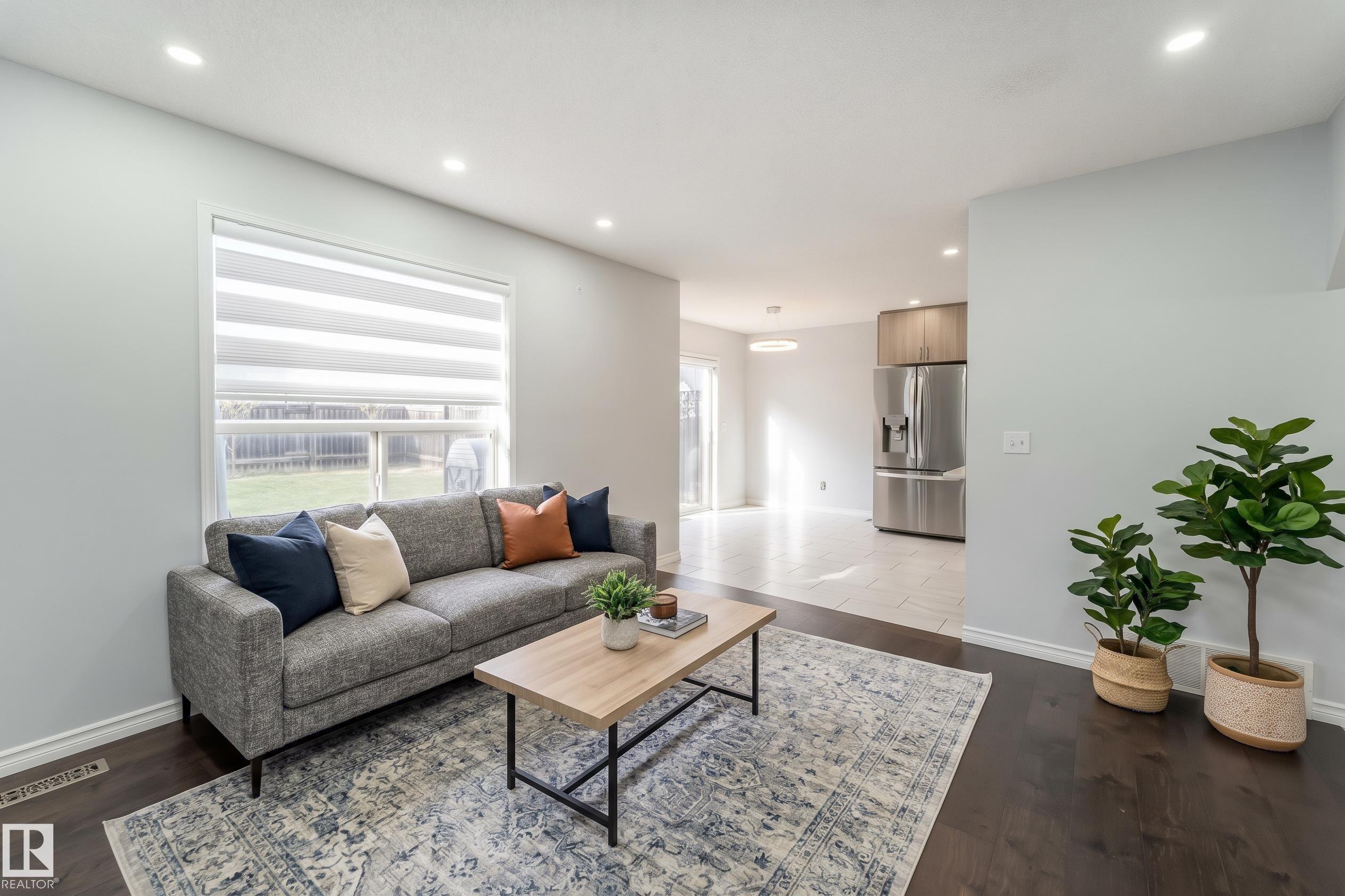 Third View of 15406 138A Street, Carlton, Edmonton, Alberta, T6V 1P7