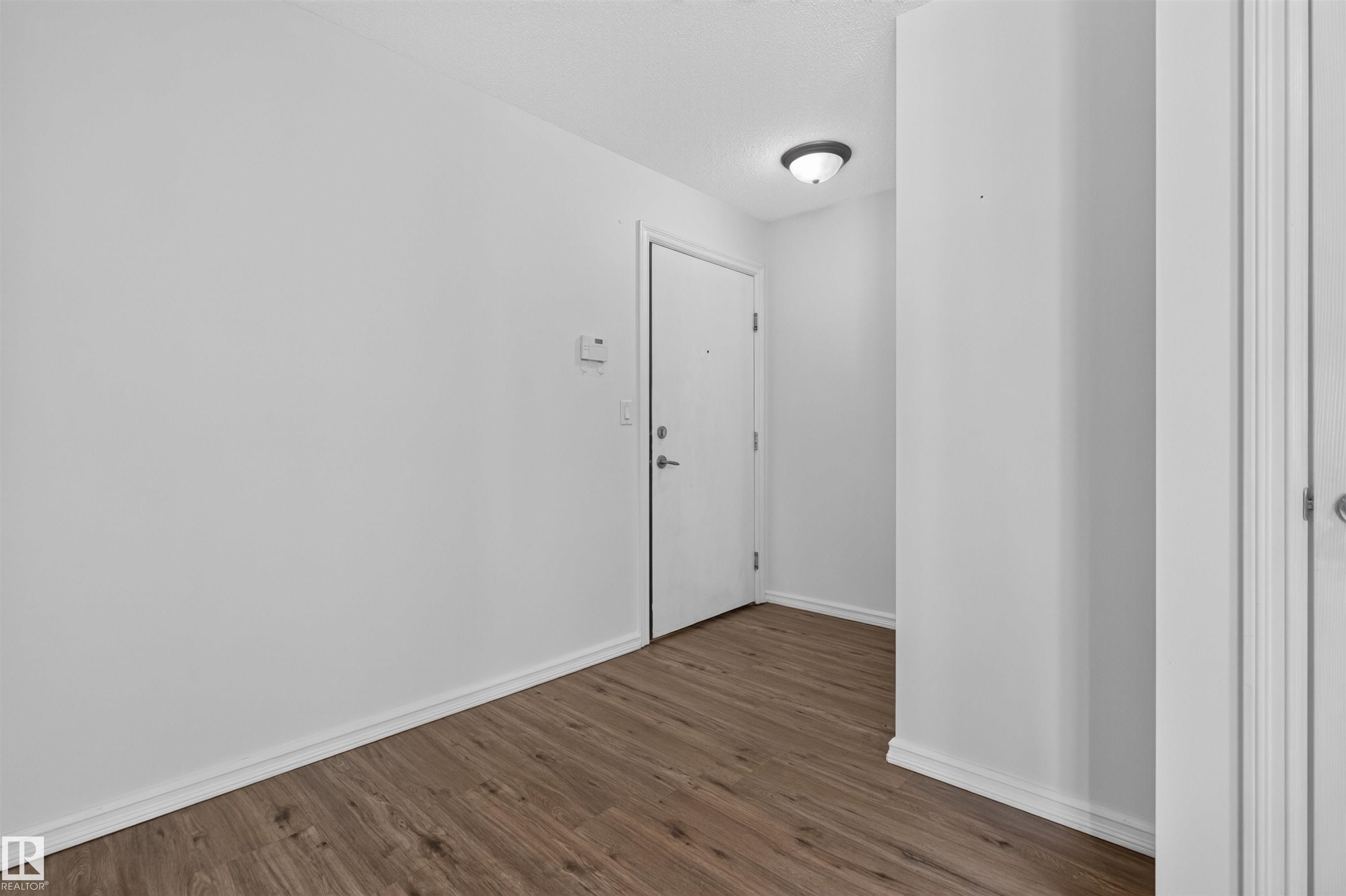 Second View of 116 2204 44 Avenue, Larkspur, Edmonton, Alberta, T6T 0G5