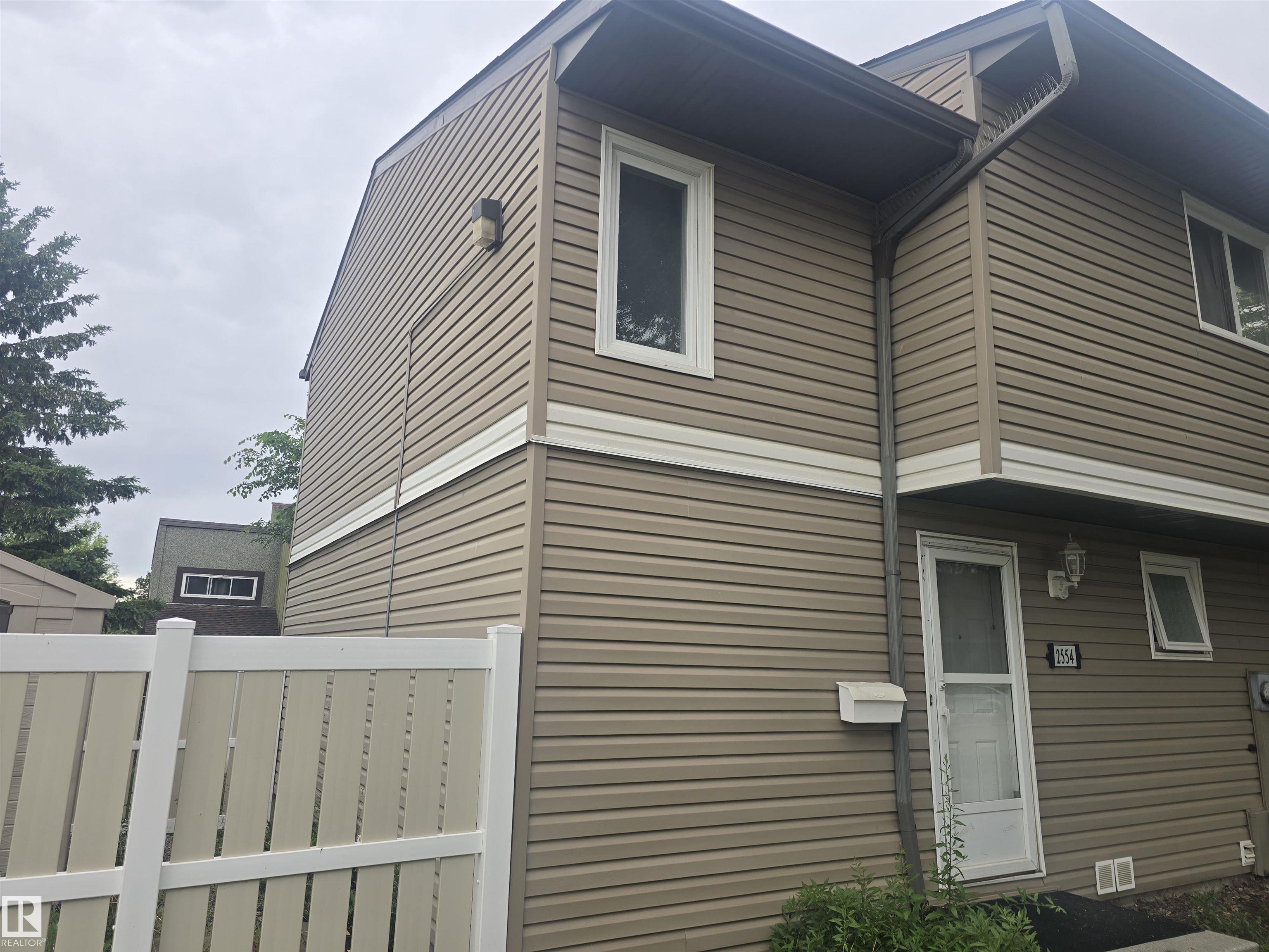 2554 79 Street, E4512482, Alberta,