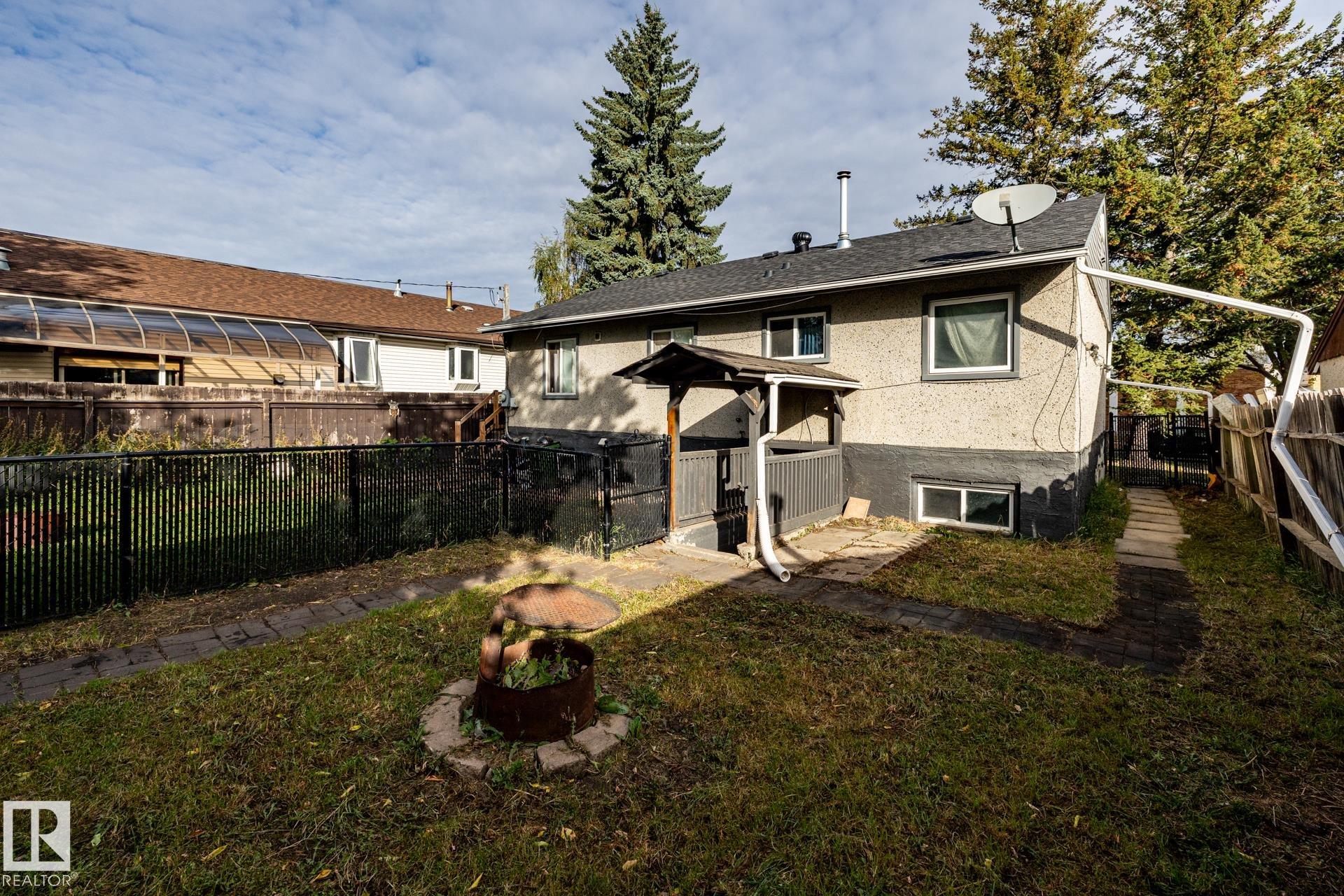 Fifth View of 10619 129 Avenue, Lauderdale, Edmonton, Alberta, T5E 0L3