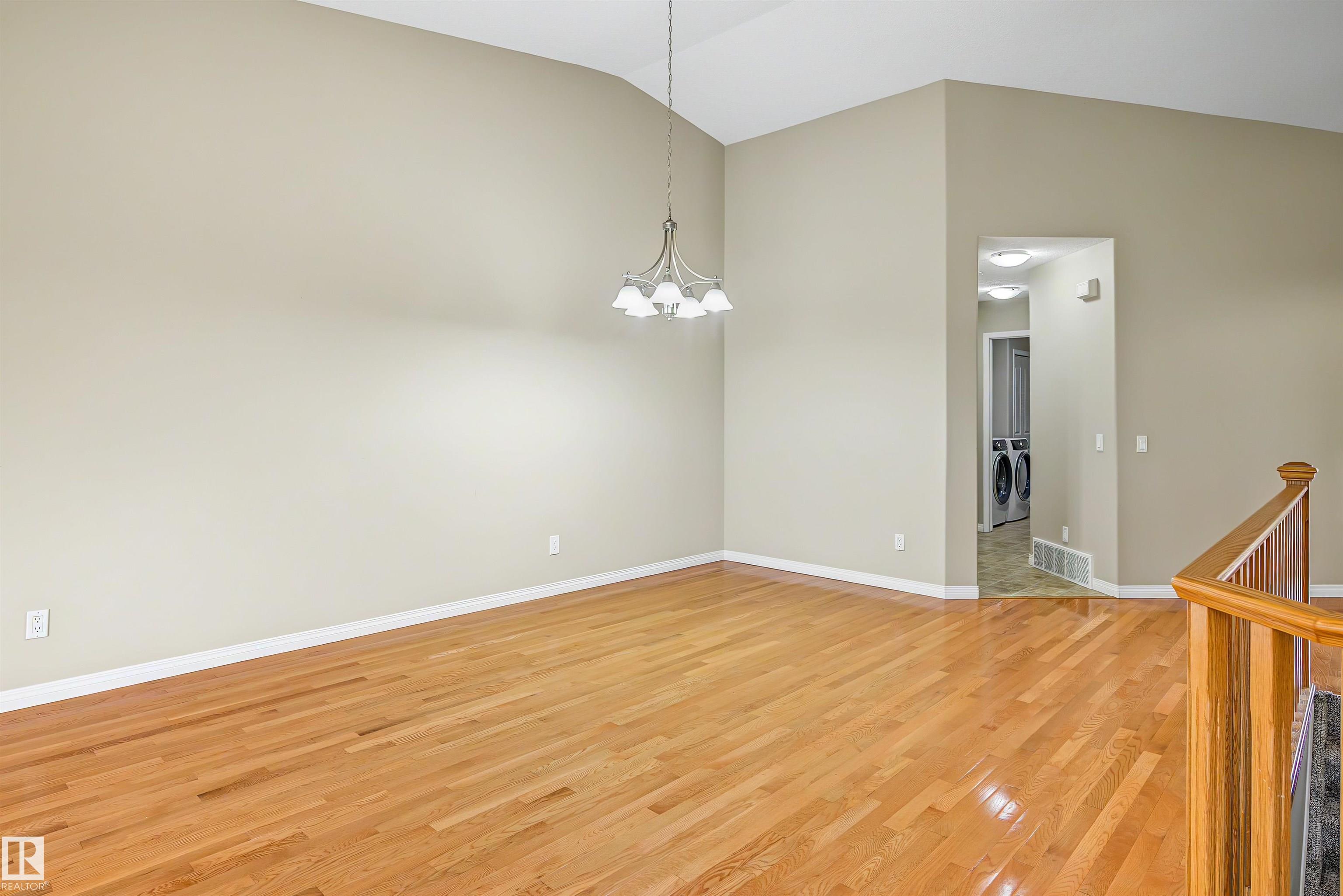 Fifth View of 6 2031 BRENNAN Crescent, Breckenridge Greens, Edmonton, Alberta, T5T 0W3