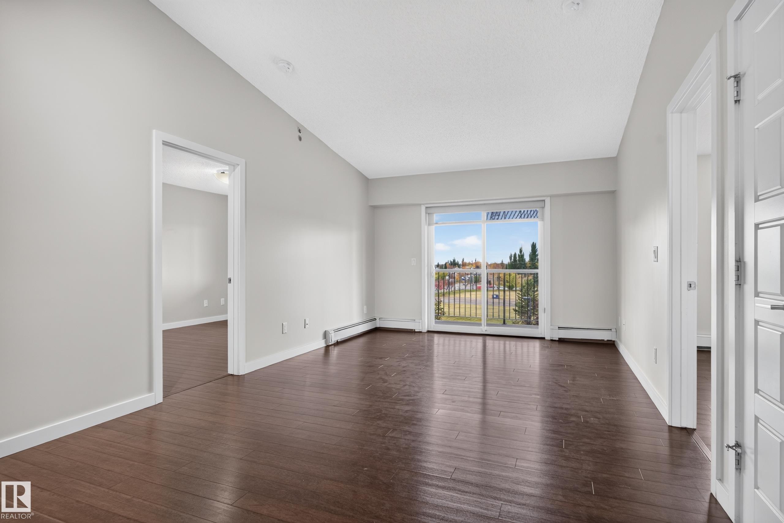 Second View of 401 14808 125 Street, Baranow, Edmonton, Alberta, T5X 0G1