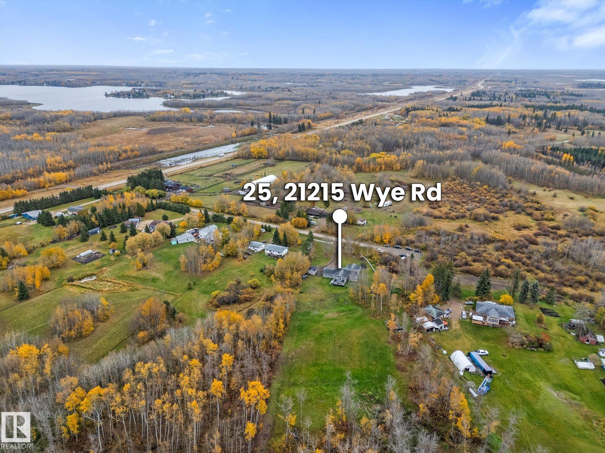 Fifth View of 25 21215 WYE Road, Eaglebrook Estates, Rural Strathcona County, Alberta, T8L 1C8