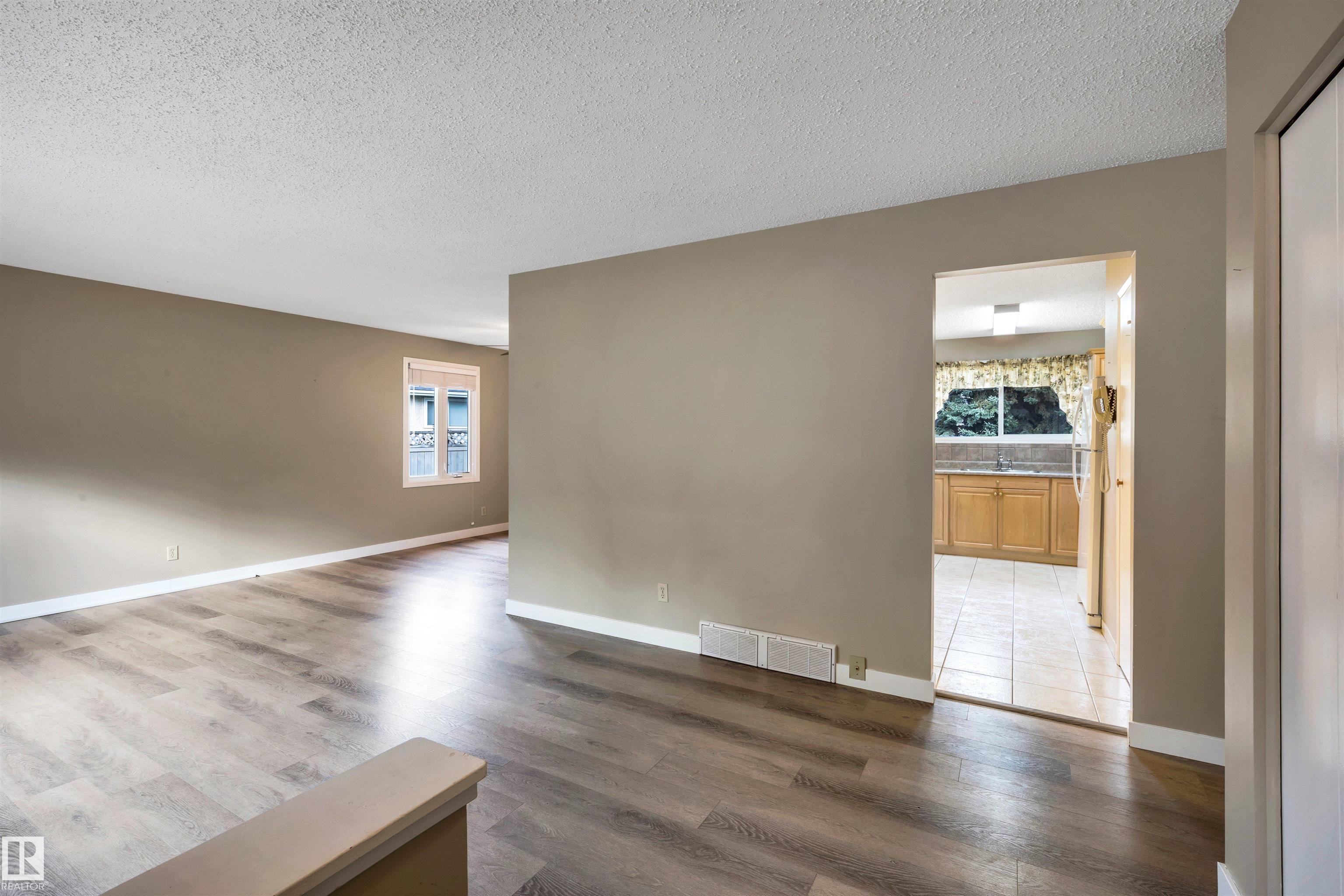 Fourth View of 25 Attwood Drive, Akinsdale, St. Albert, Alberta, T8N 2T4