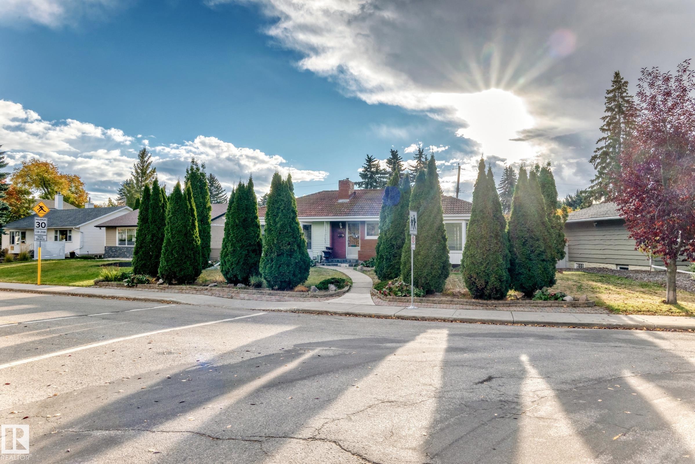 14423 96 Avenue, E4513027, Alberta,