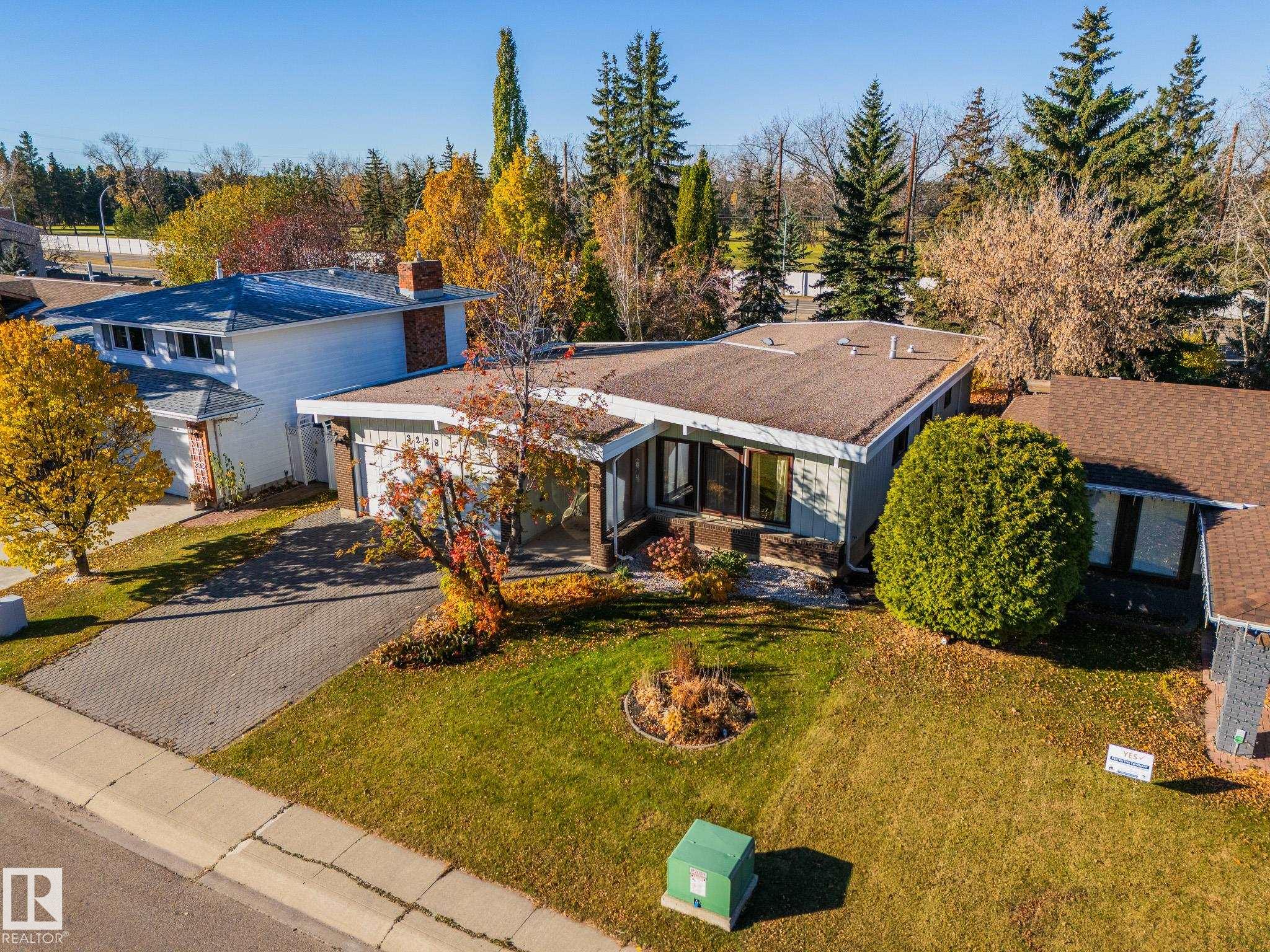 3228 118 Street, E4513383, Alberta,